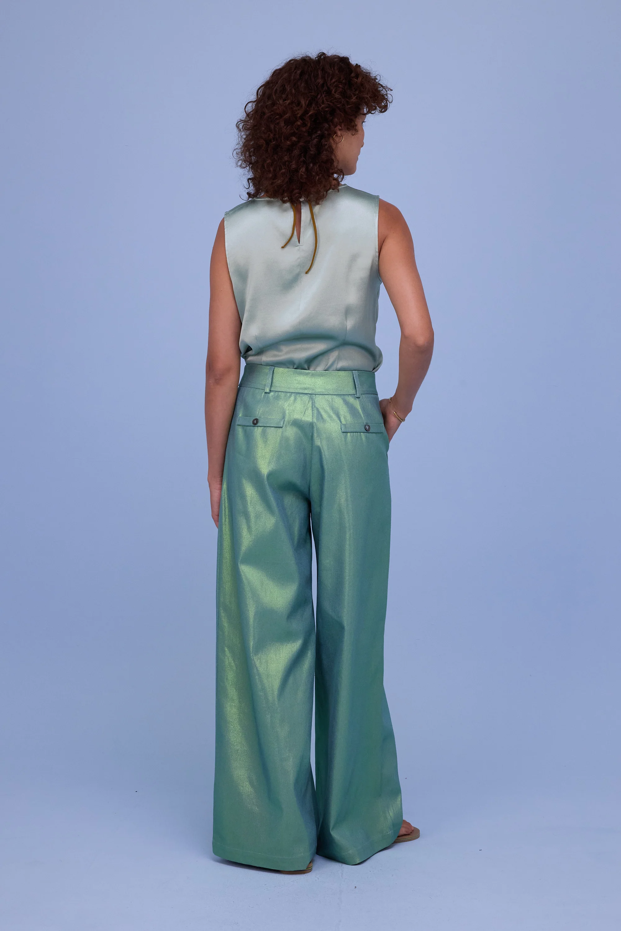 Danielle top in shiny aloë satin - Image 3