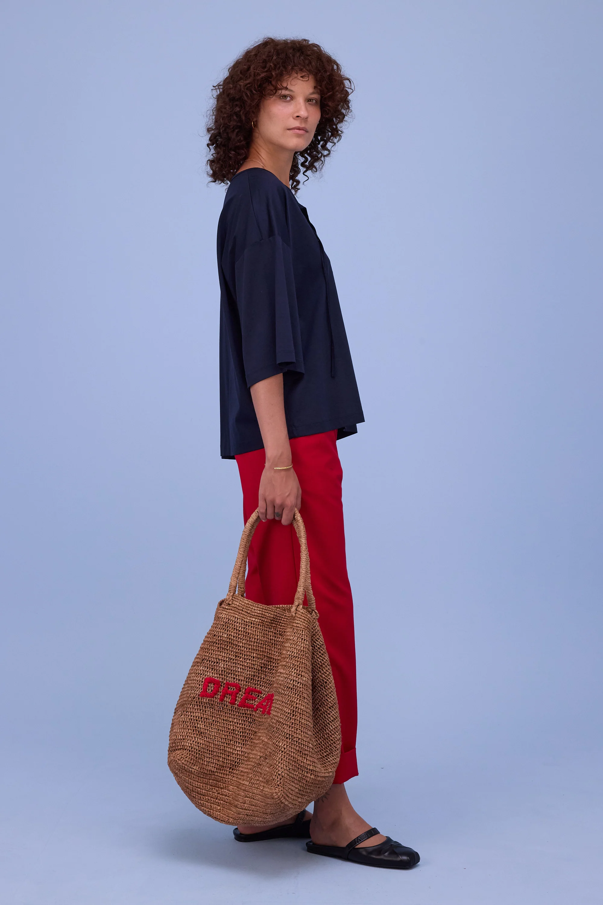 Hiba T-shirt in night blue - Image 4