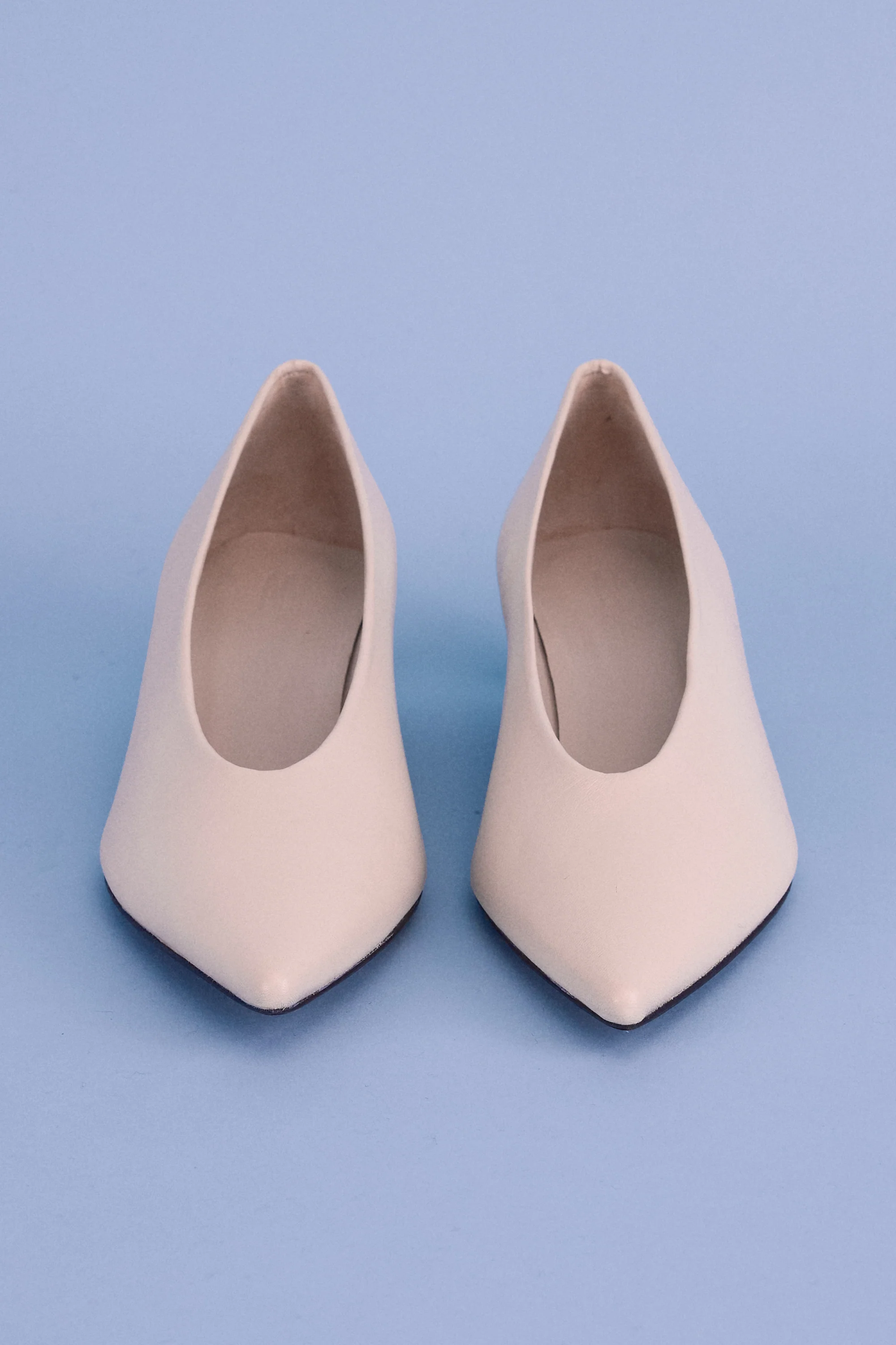 Heaven pump in chalk white - Image 4