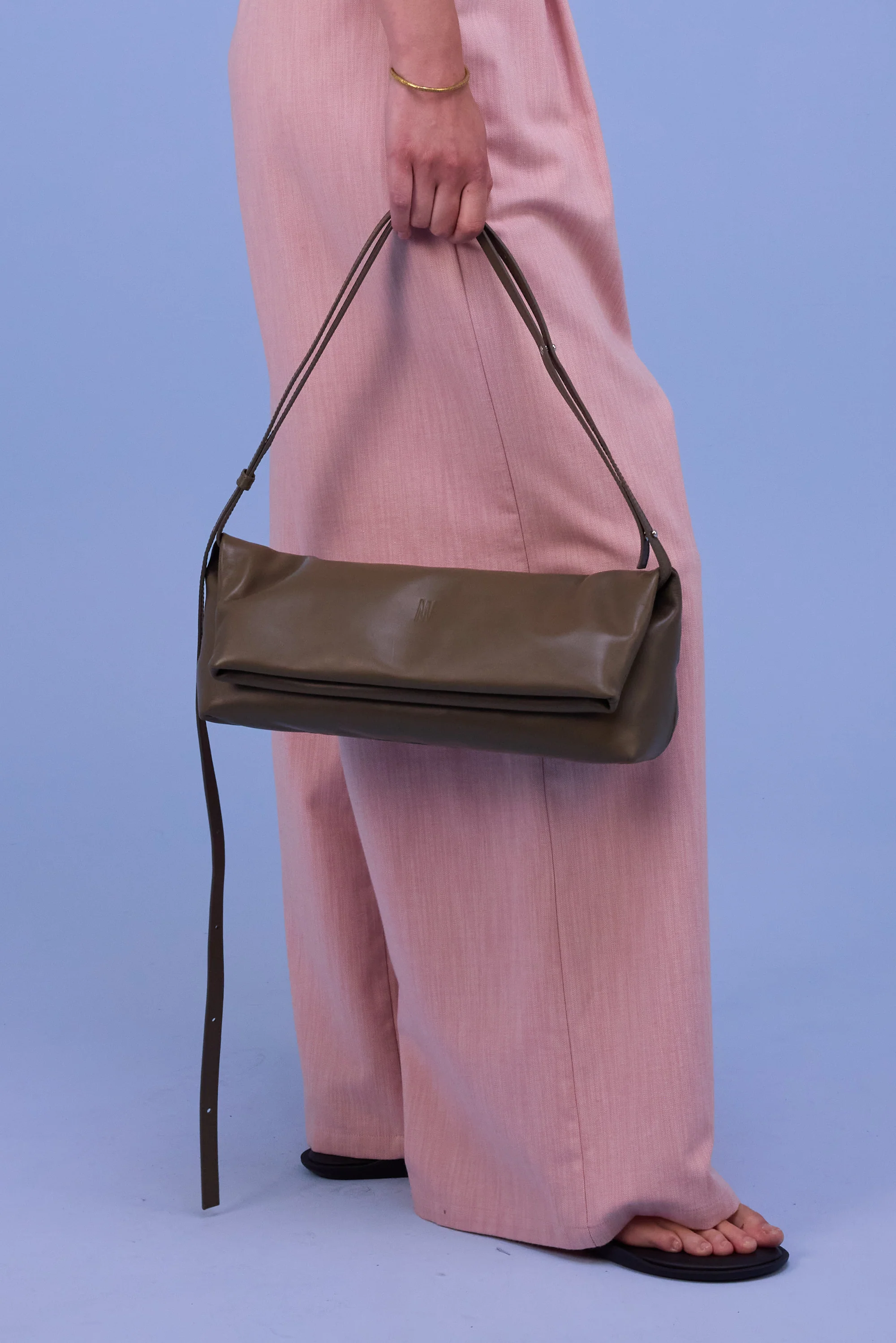 Feline top in dark khaki - Image 4