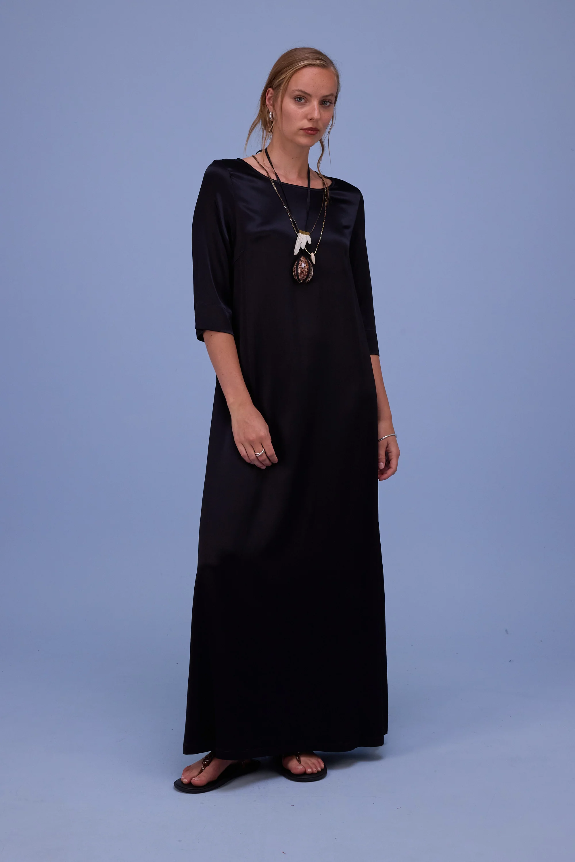Francine jurk in shiny black - Image 6