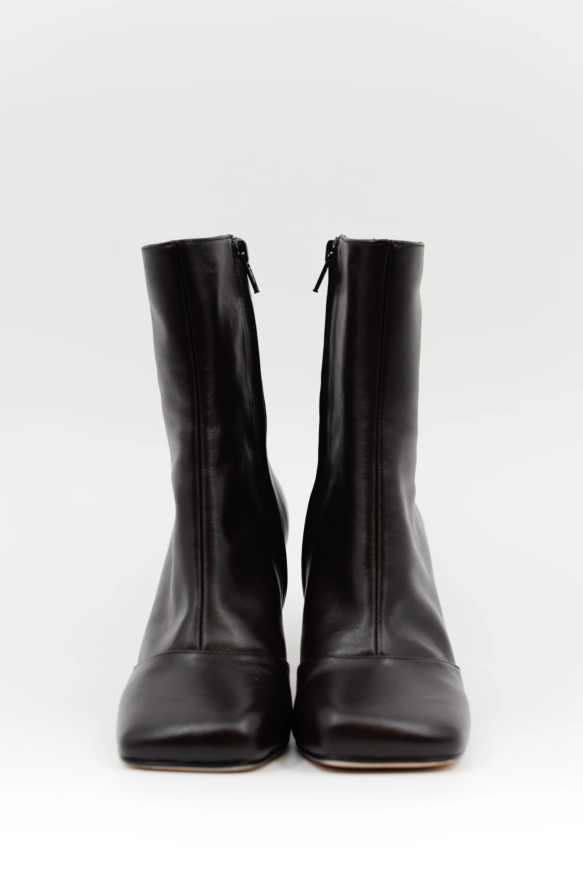 Eames laarsje in dark chocolate - Image 4