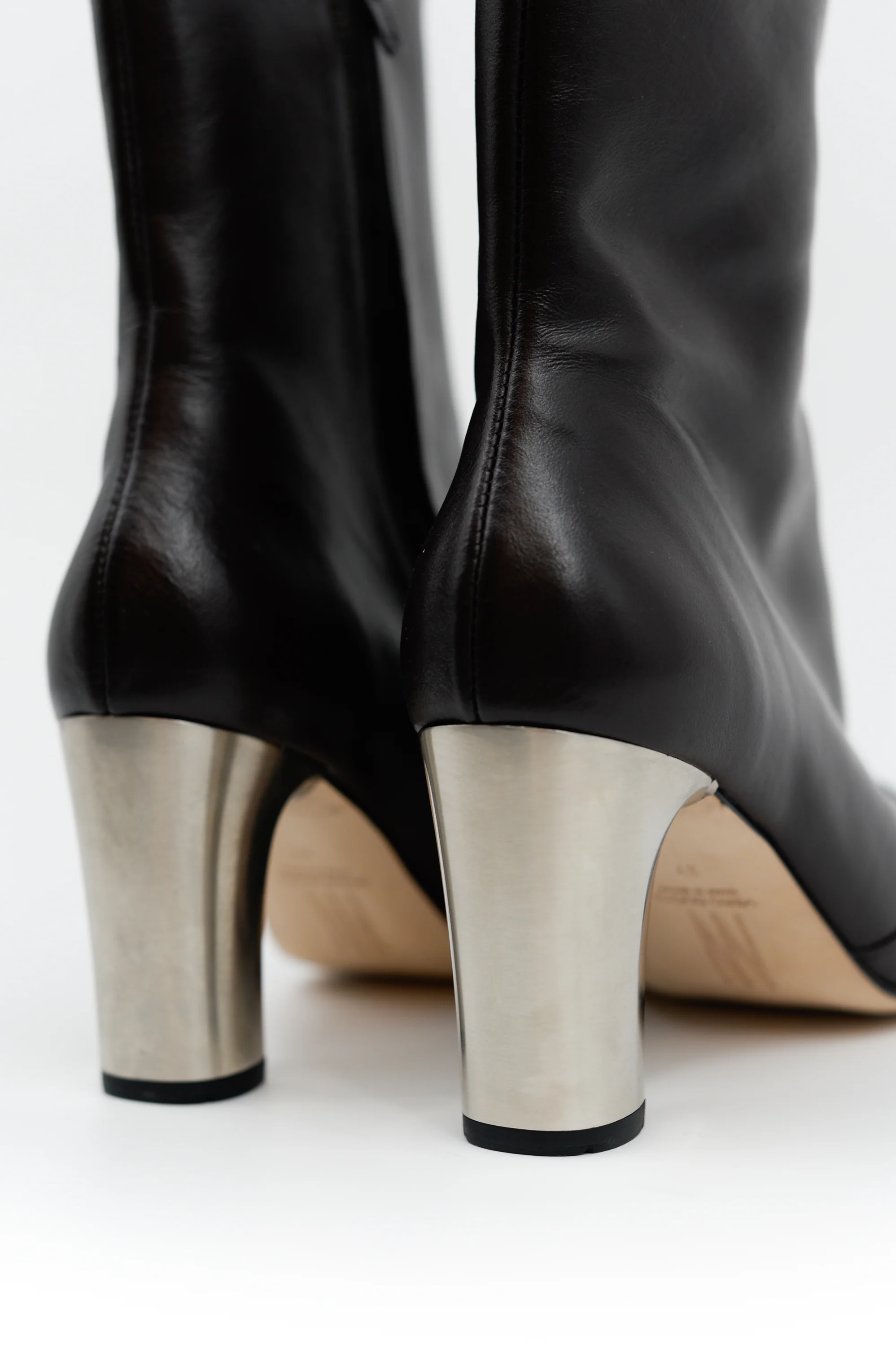 Eames laarsje in dark chocolate - Image 8