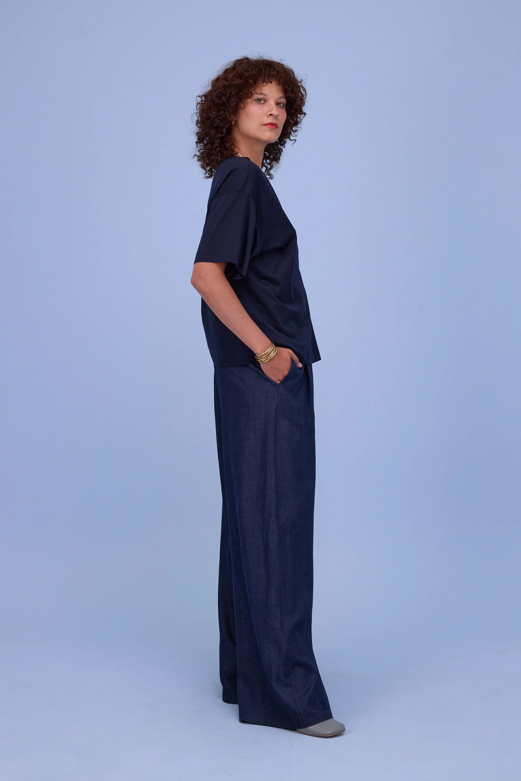 Hanka T-shirt in night blue - Image 4