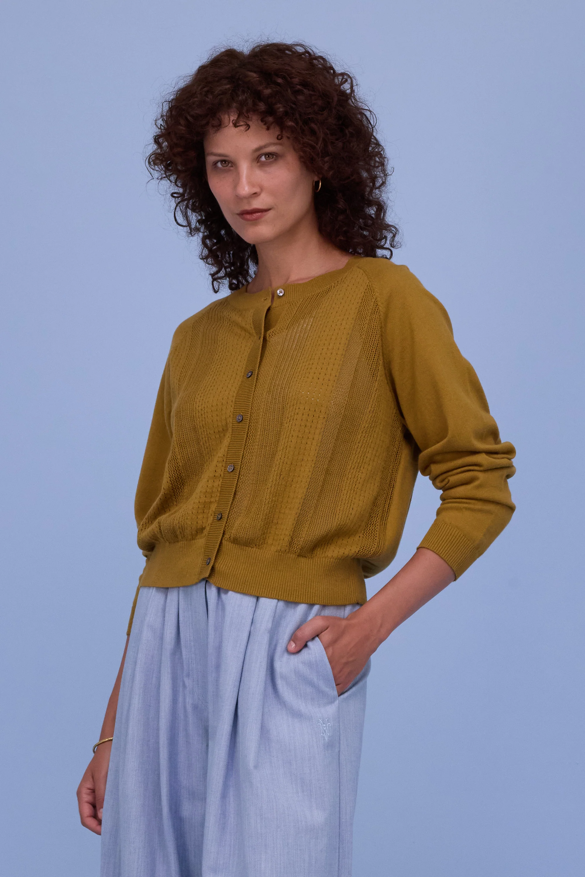 Havar cardigan in mustard - Image 2