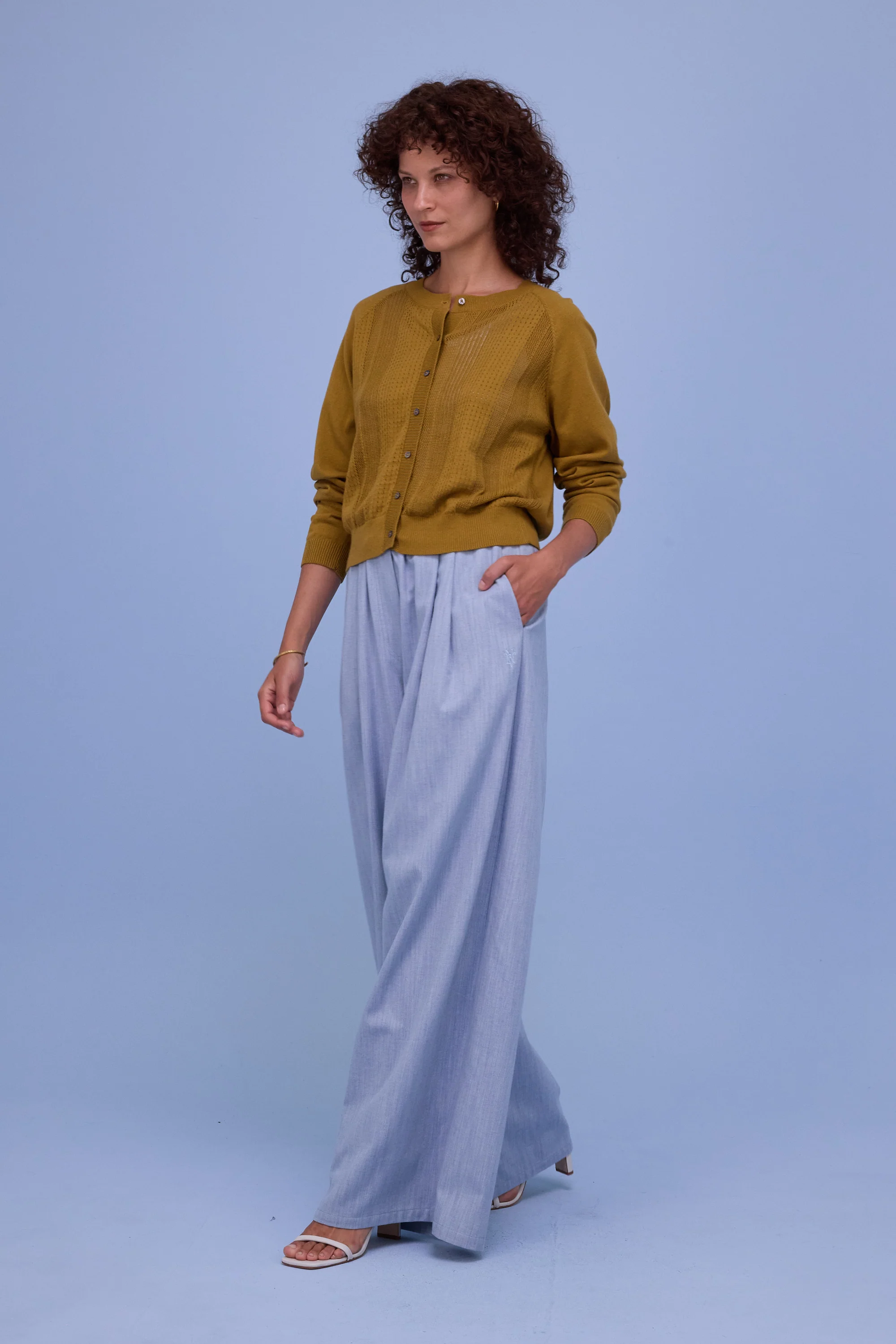 Havar cardigan in mustard - Image 3