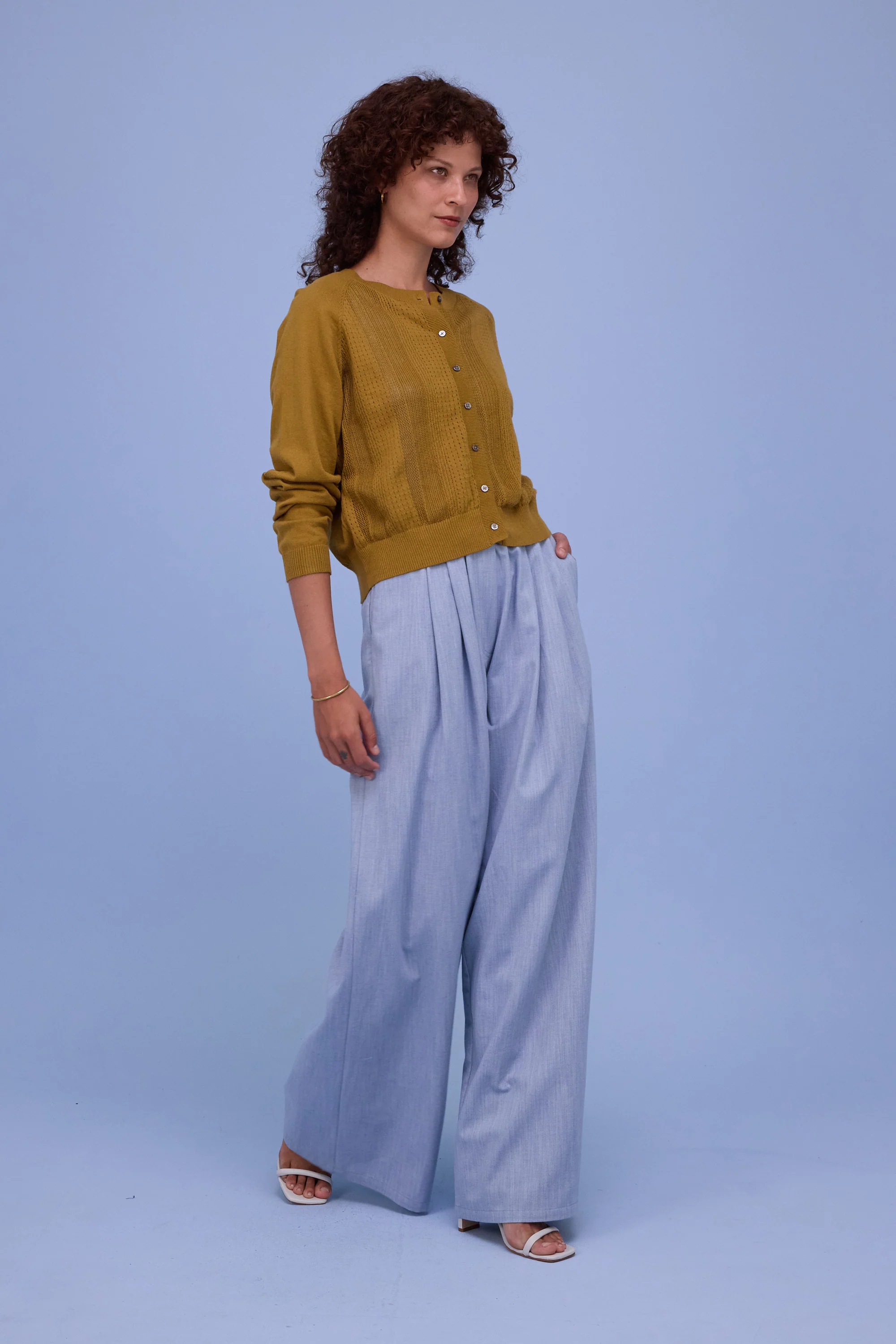 Havar cardigan in mustard - Image 5