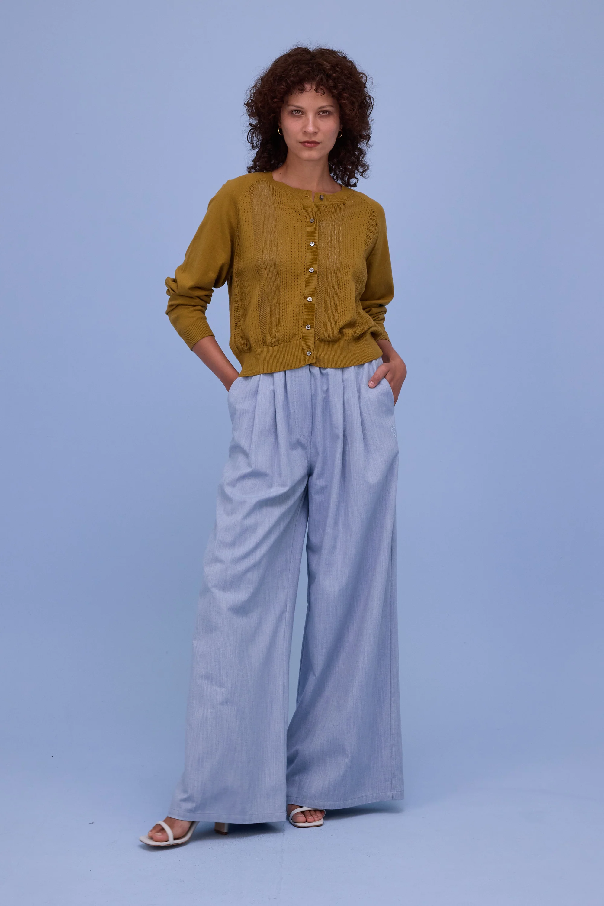 Havar cardigan in mustard - Image 6