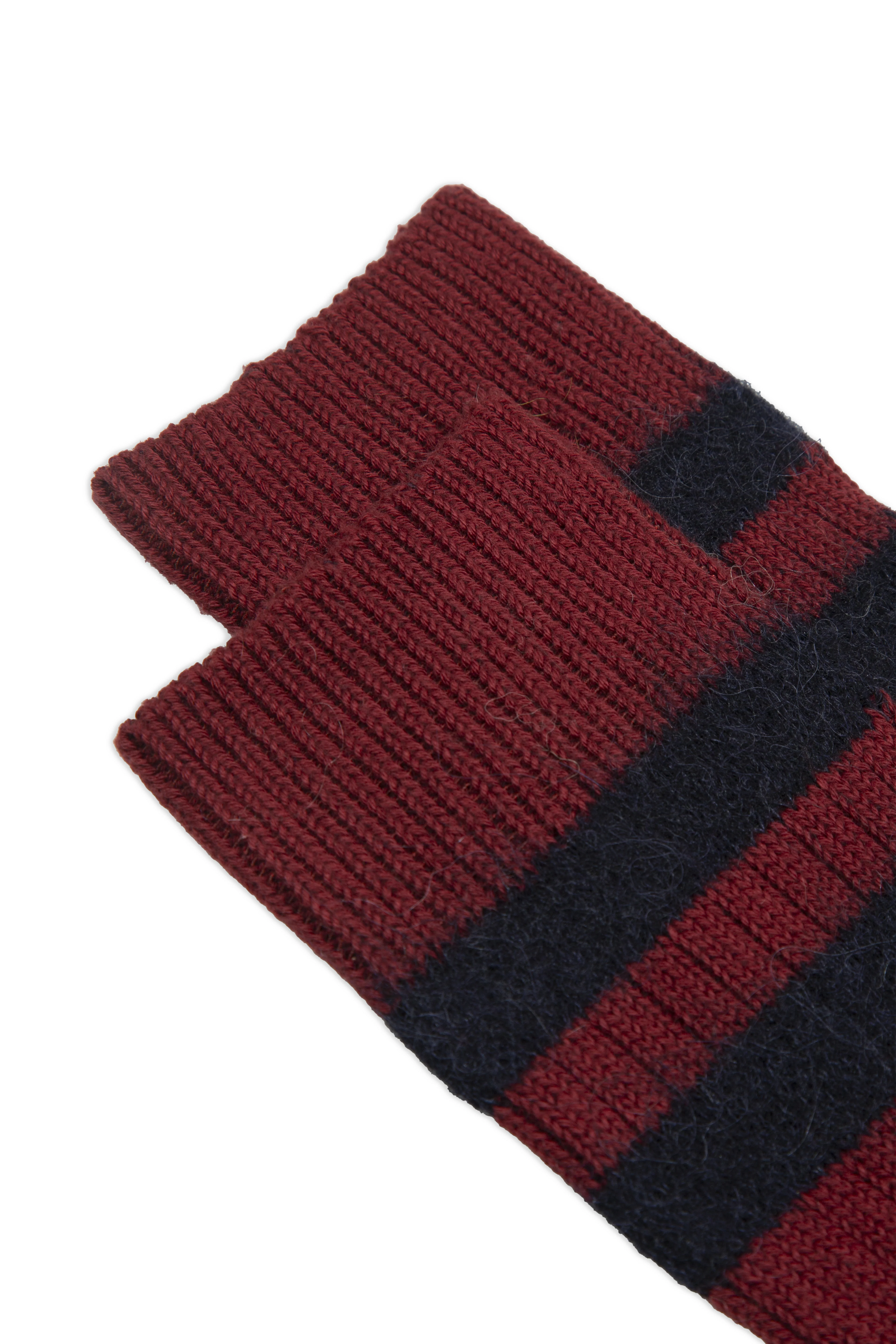 ANT45 | Kola sok - red - Image 2