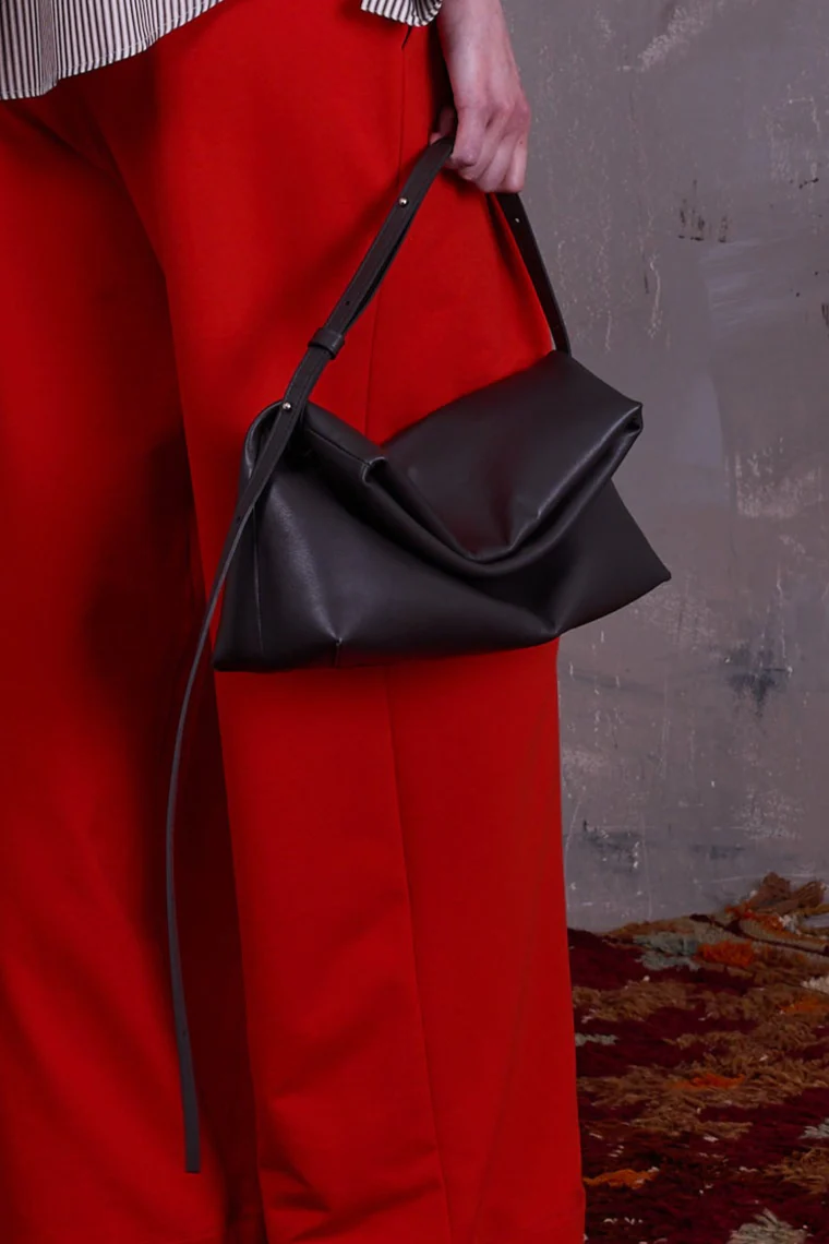 Gennaro handtas in nappa charcoal - Image 5