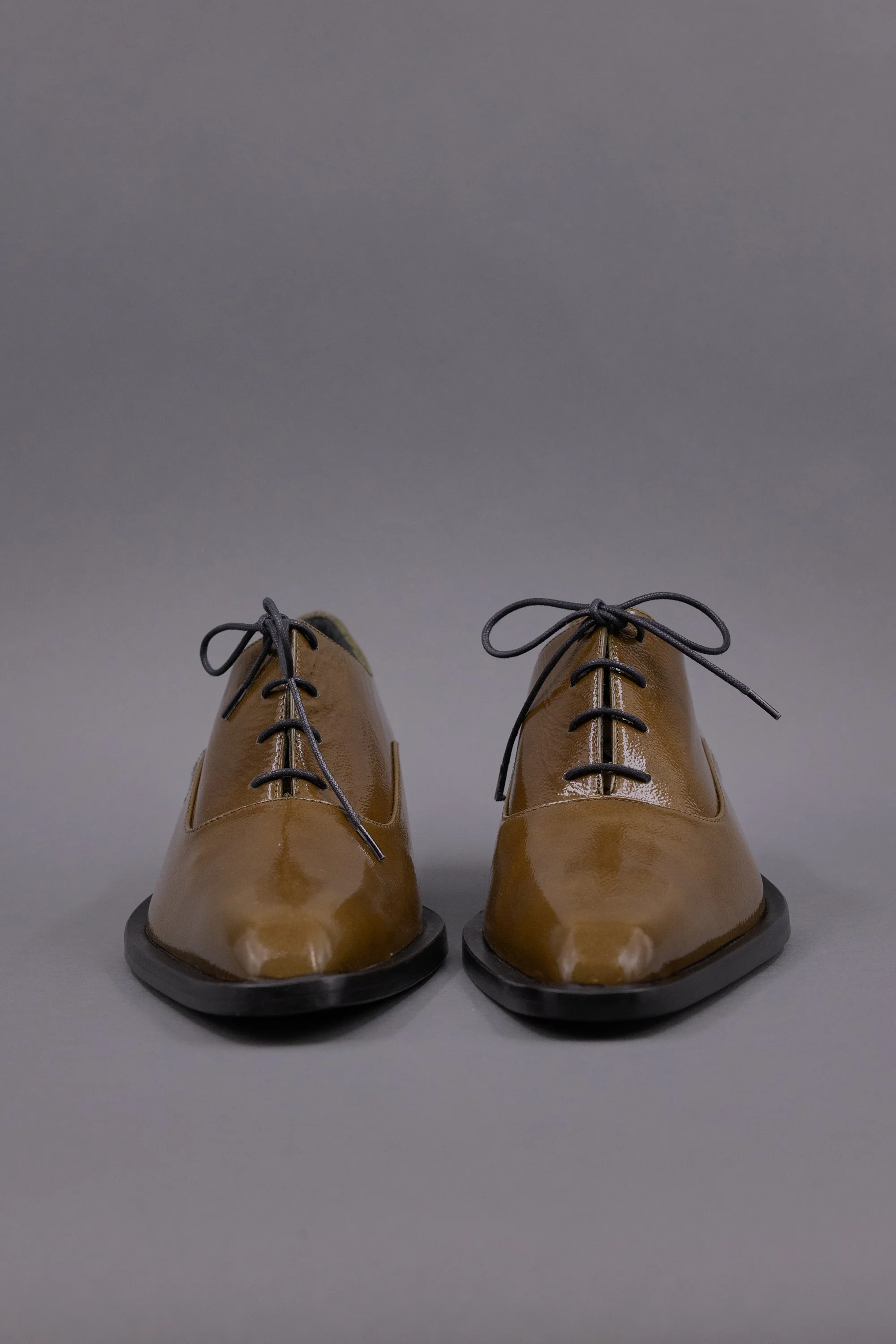 Goya veterschoen in patent olive - Image 3