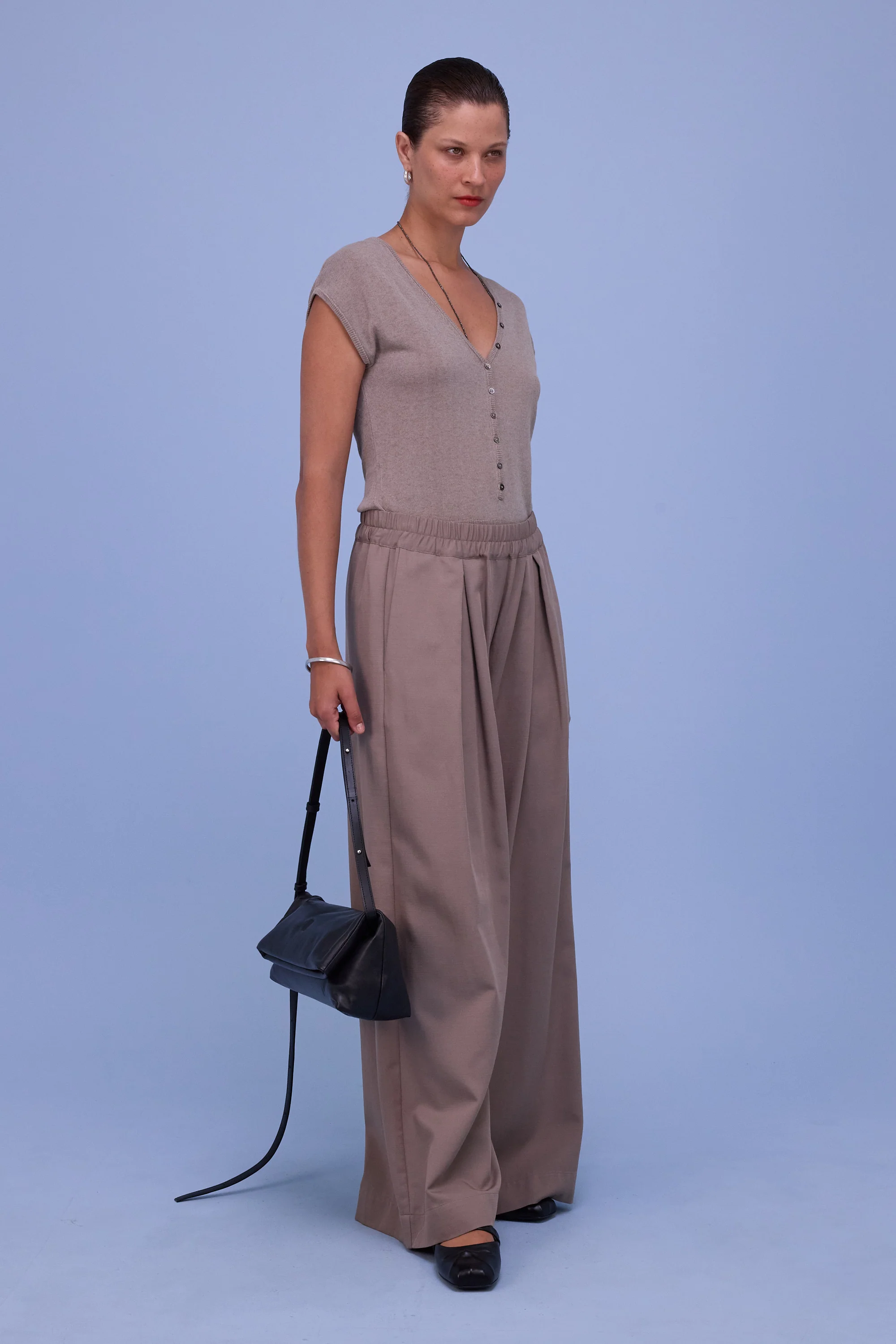 Hommage body in warm grey - Image 6