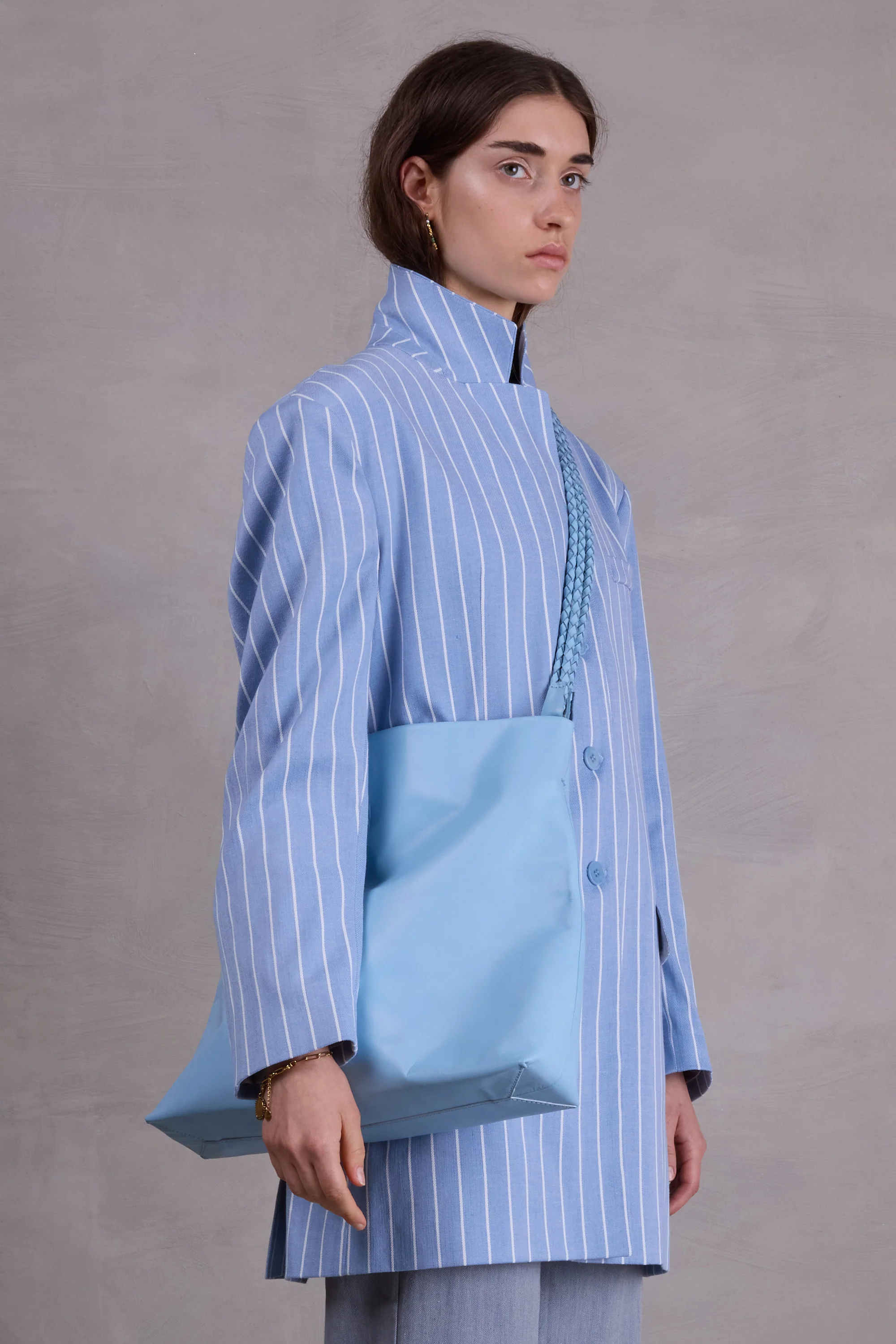 Clutch bag in sky blue - Image 5