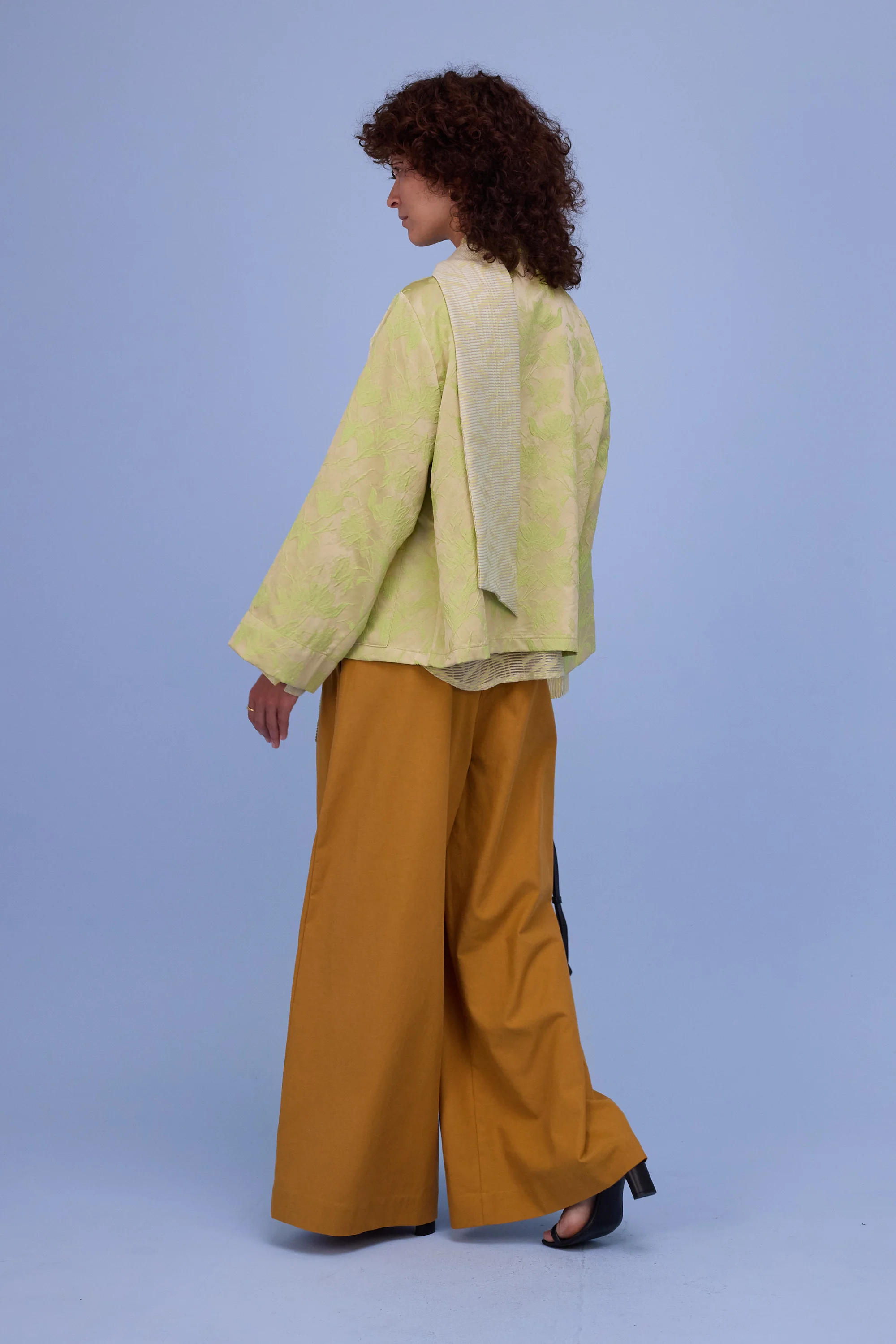 Flenn kimono in lime glow jacquard - Image 4