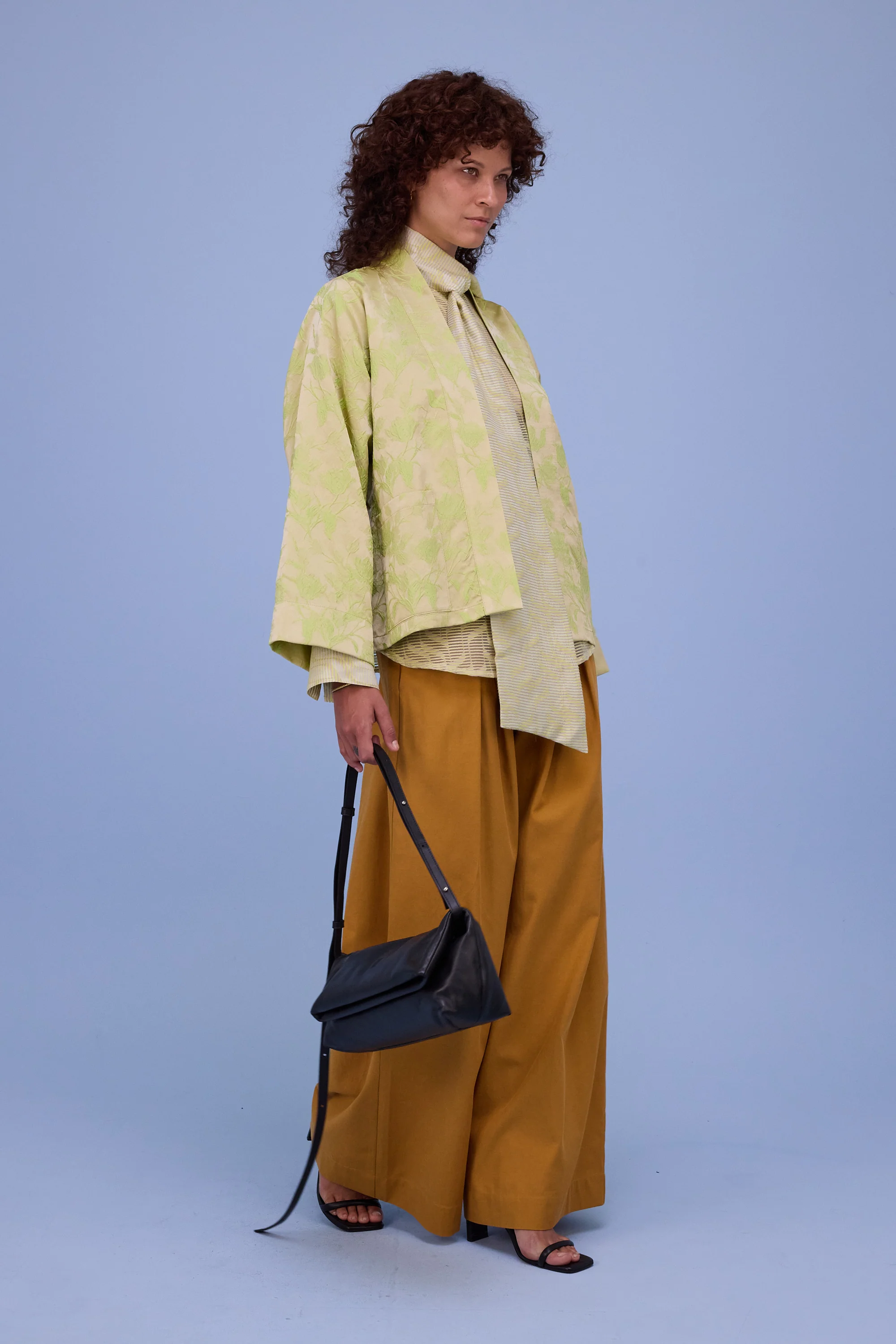 Flenn kimono in lime glow jacquard - Image 5