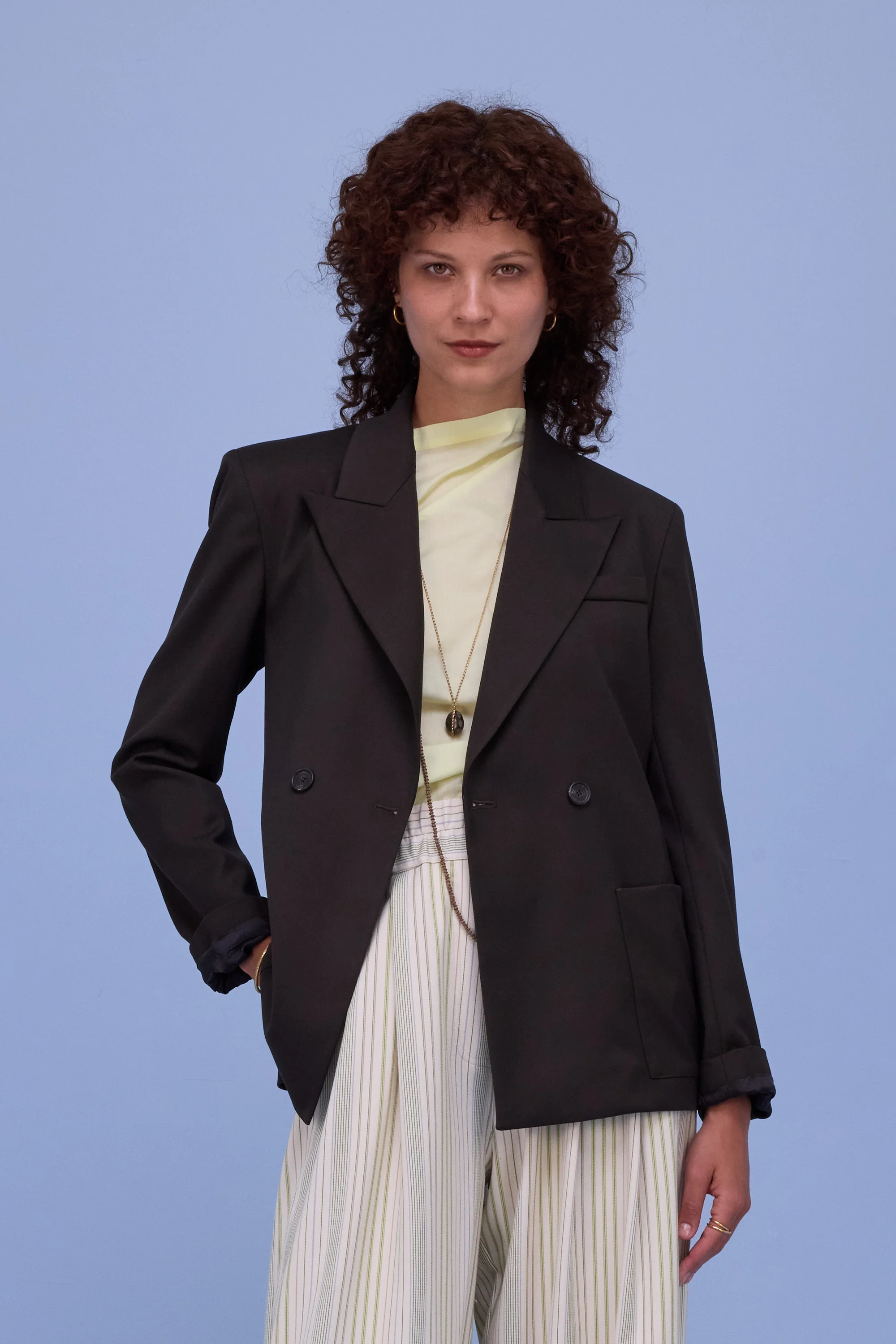 Davos blazer in black olive