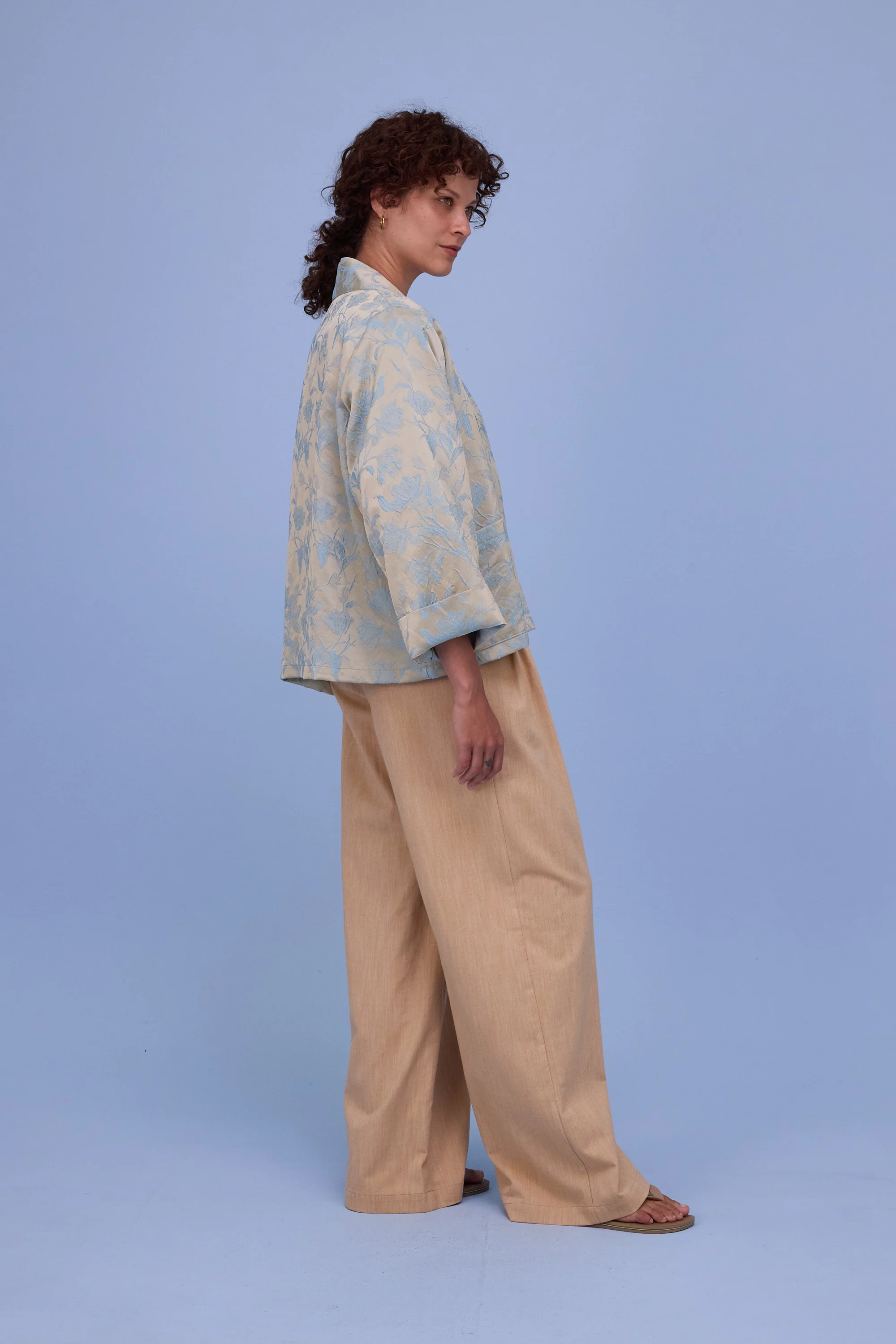 Flenn kimono in blue glow jacquard - Image 7