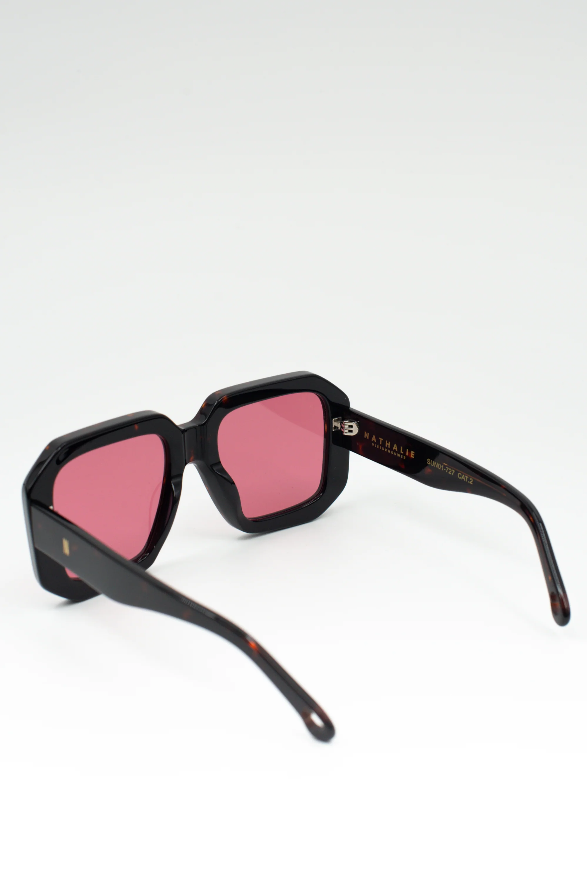 Onassis zonnebril in dark tortoise / cherry - Image 5