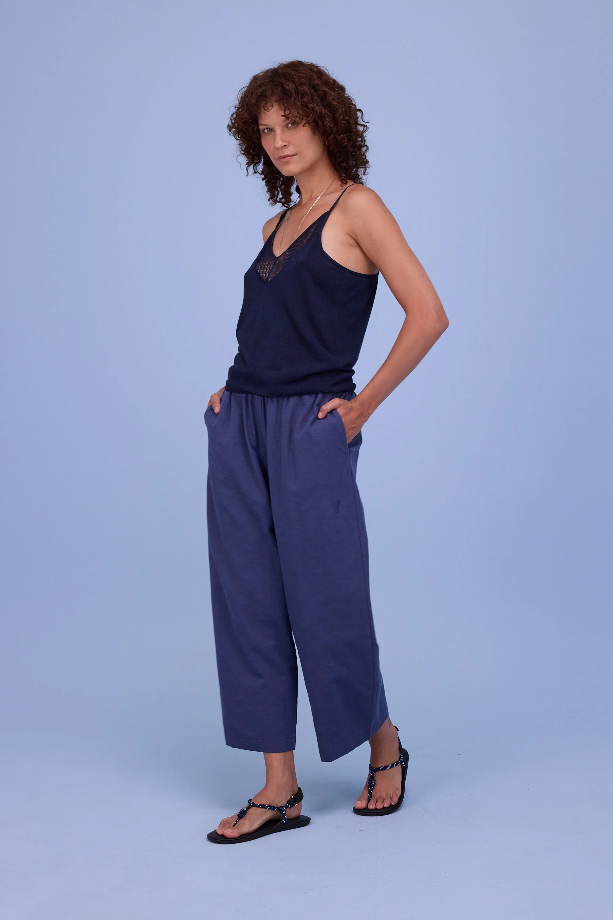Honolulu top in dark navy - Image 2
