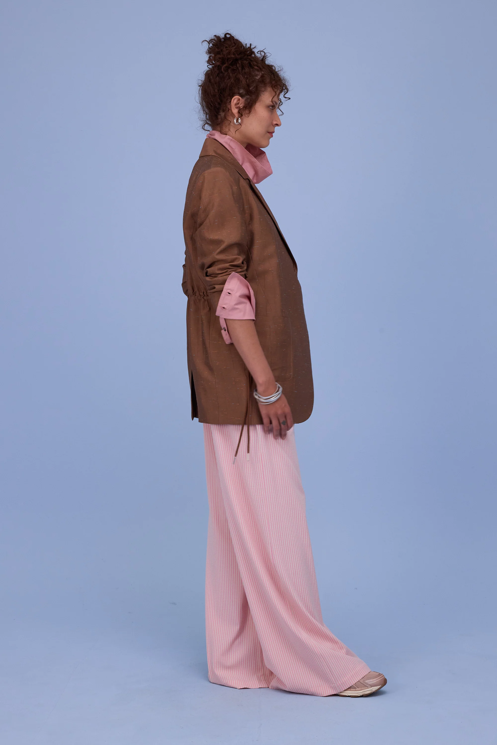 Harmon blazer in biscuit santoso - Image 4