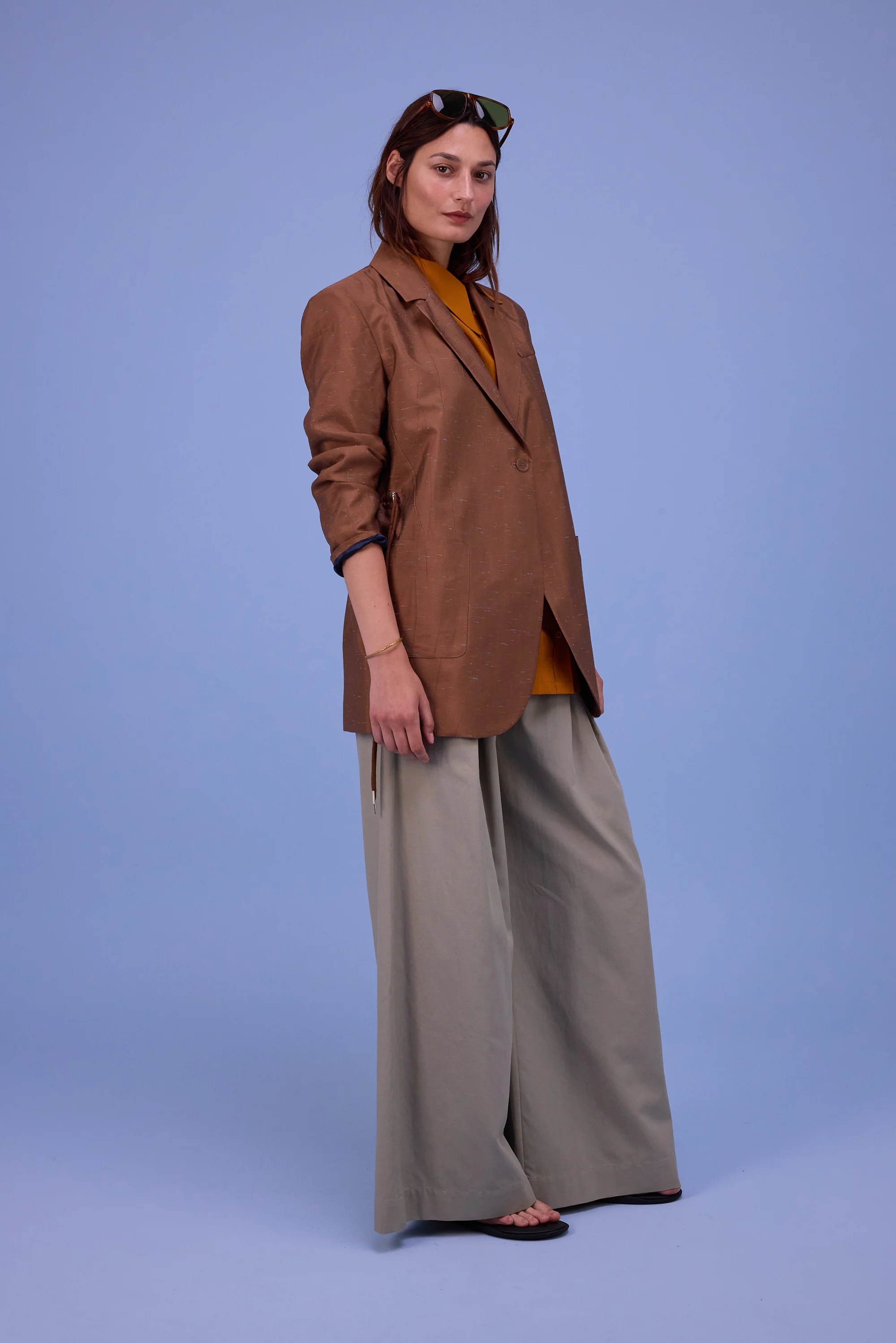 Harmon blazer in biscuit santoso - Image 9