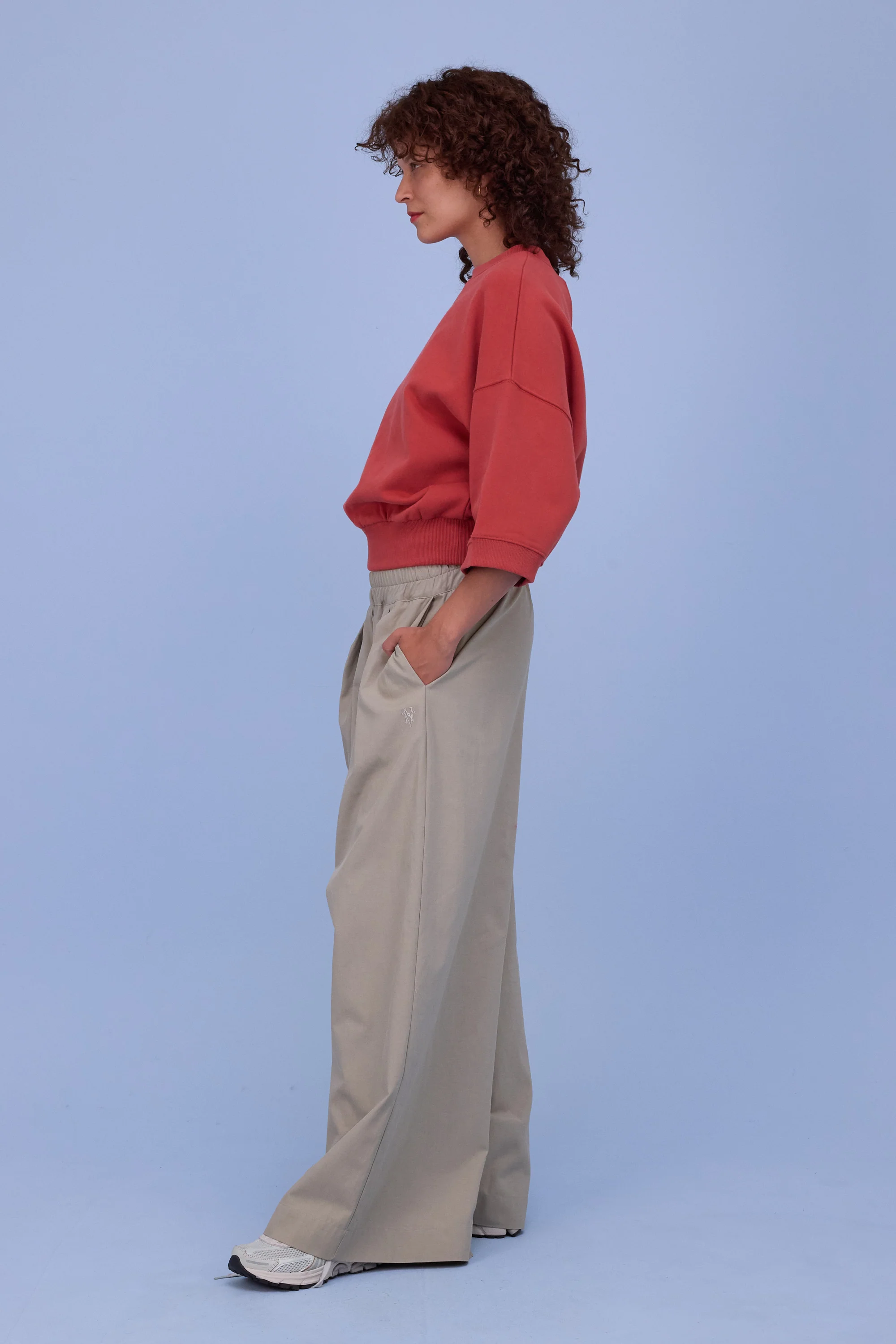 Hibiscus sweater in bossa nova - Image 4