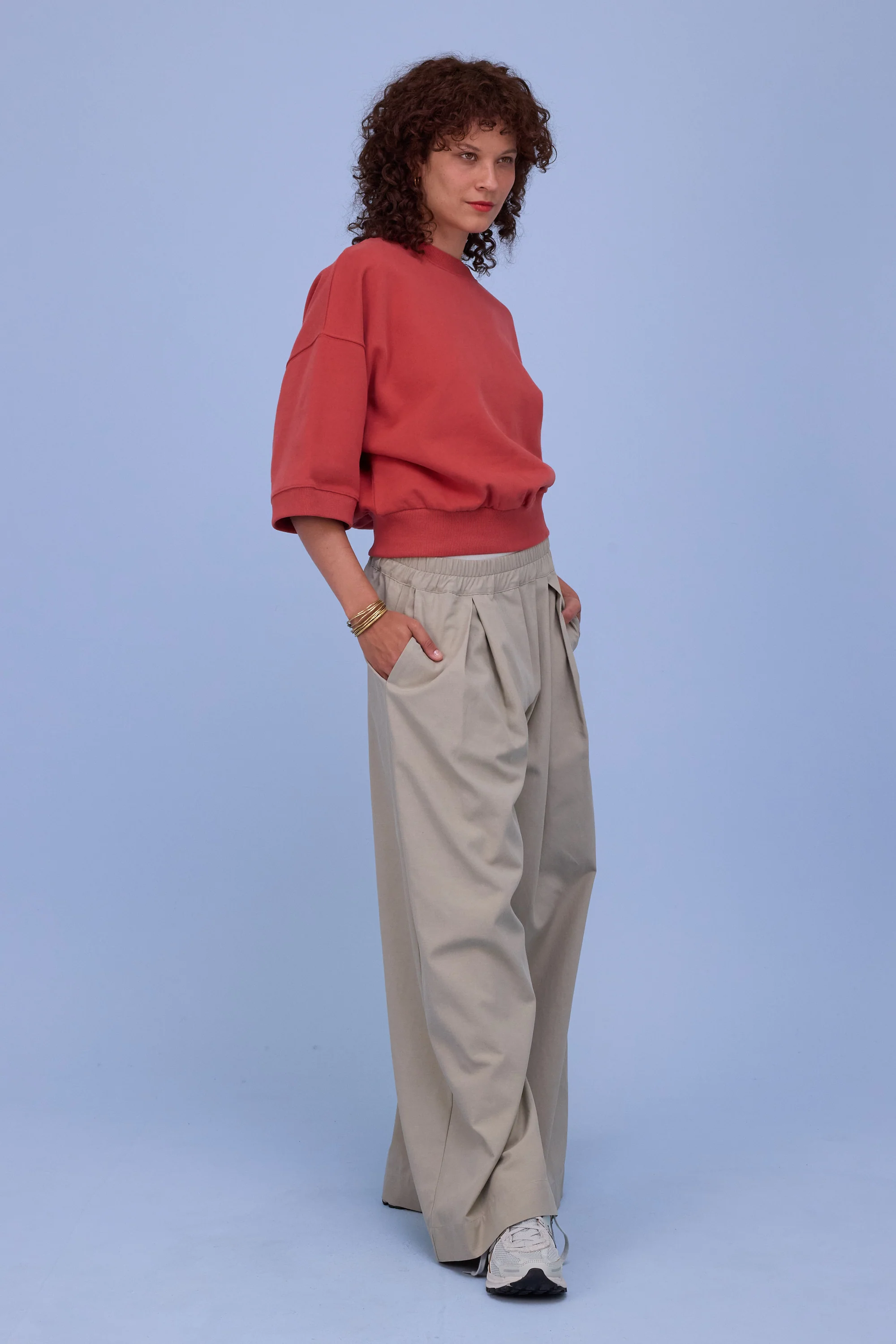 Hibiscus sweater in bossa nova - Image 5