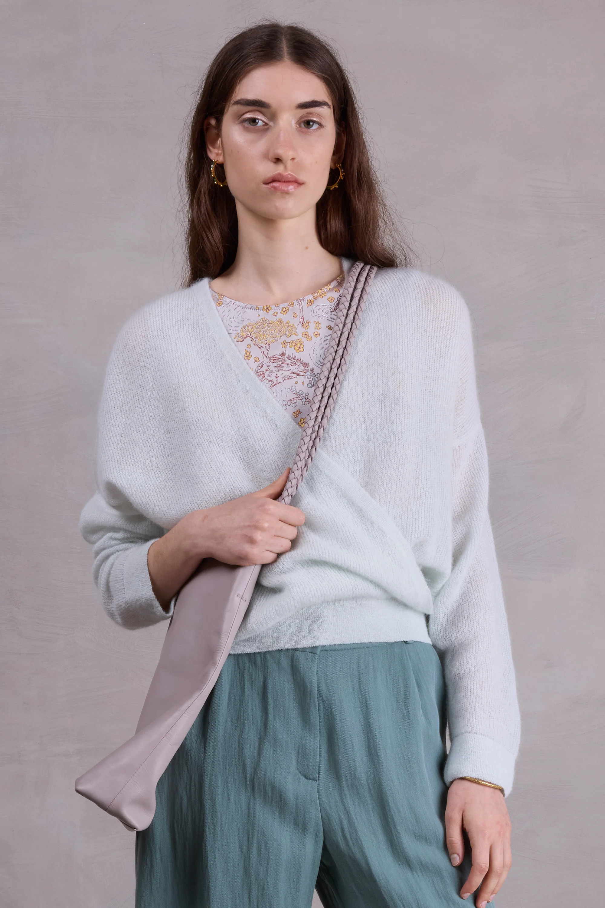 Clutch bag in taupe - Image 4