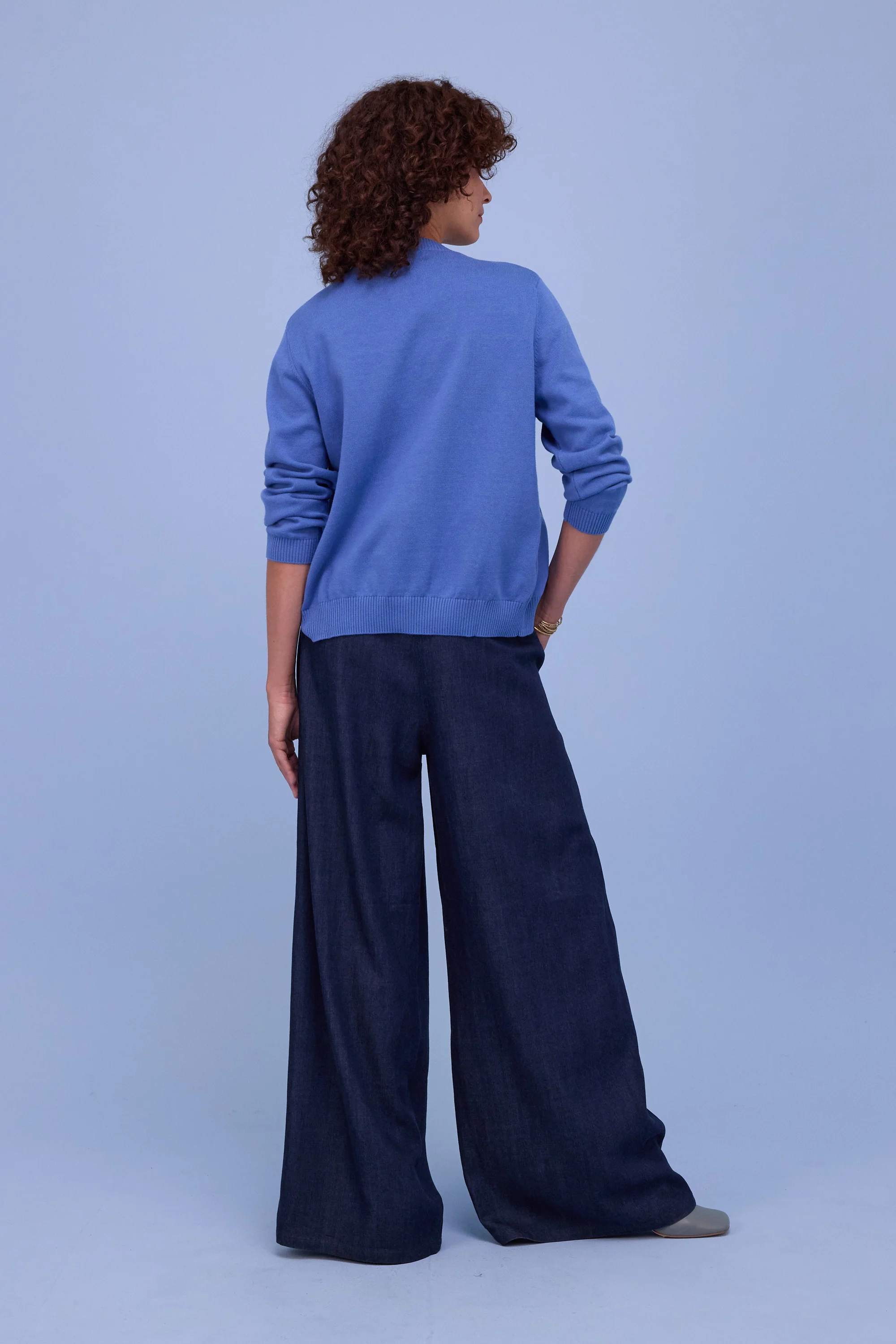 Hyeres cardigan in bluebonnet - Image 4