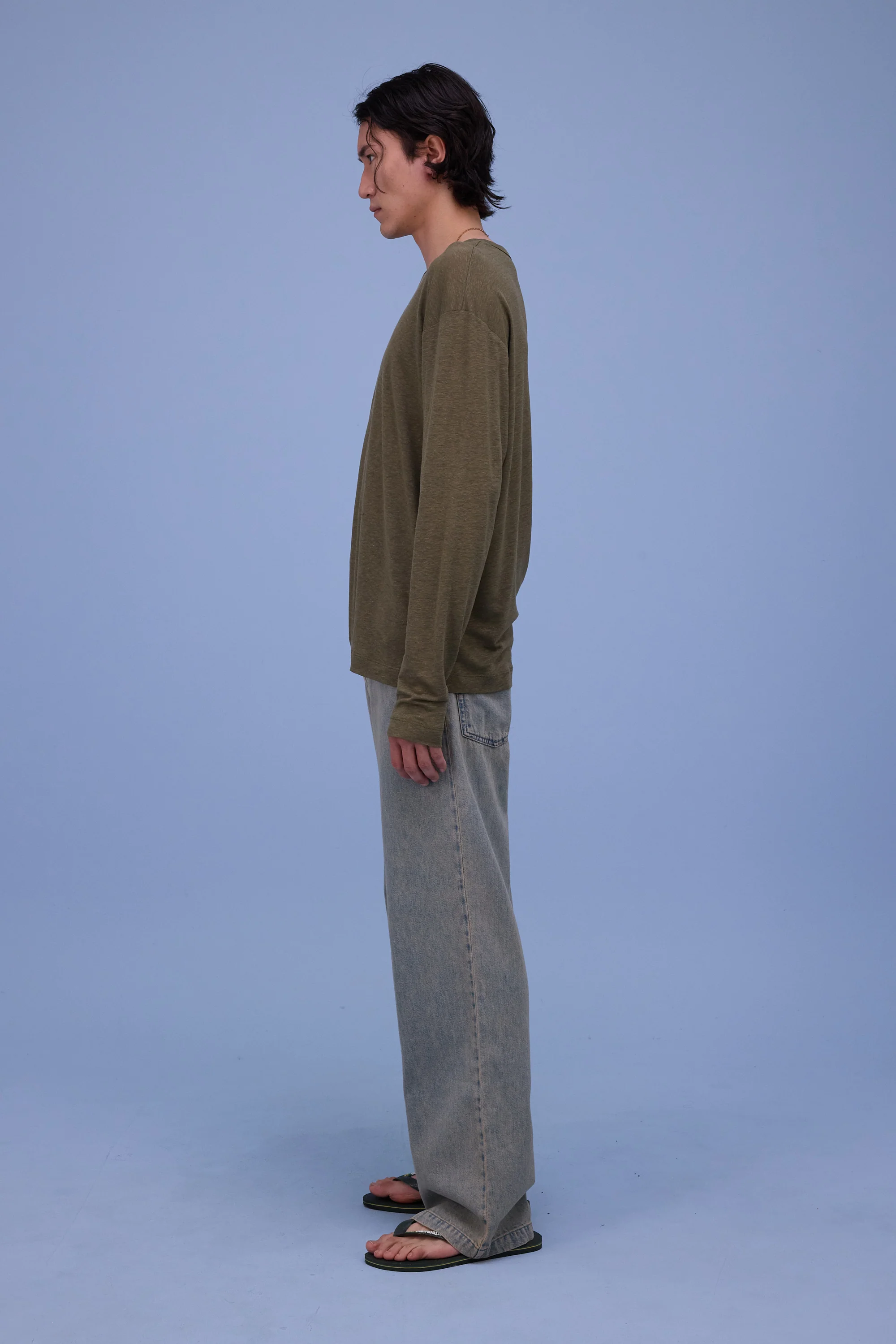 Geoff T-shirt in dark olive - Image 3