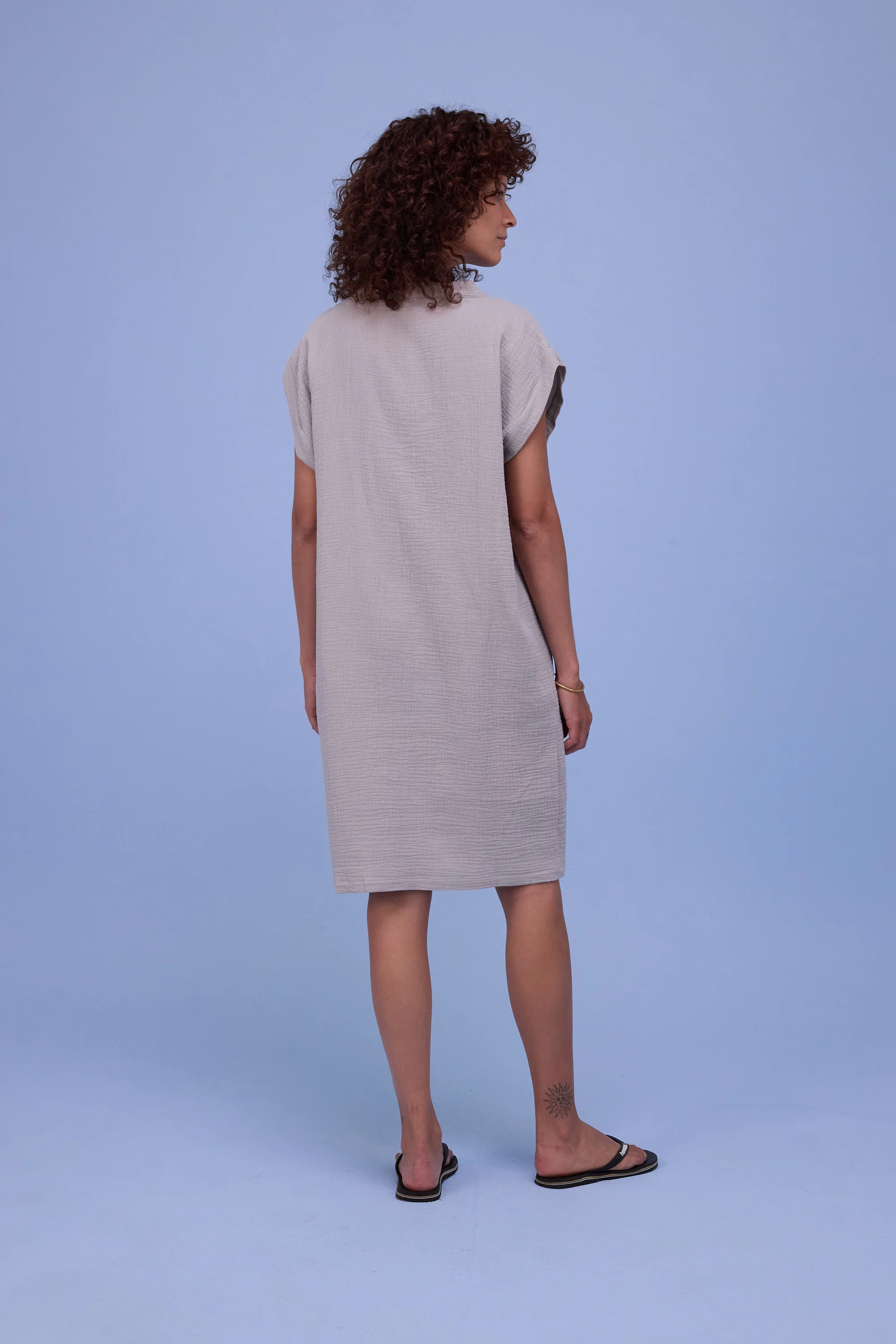 Helena jurk in dove tetra - Image 3