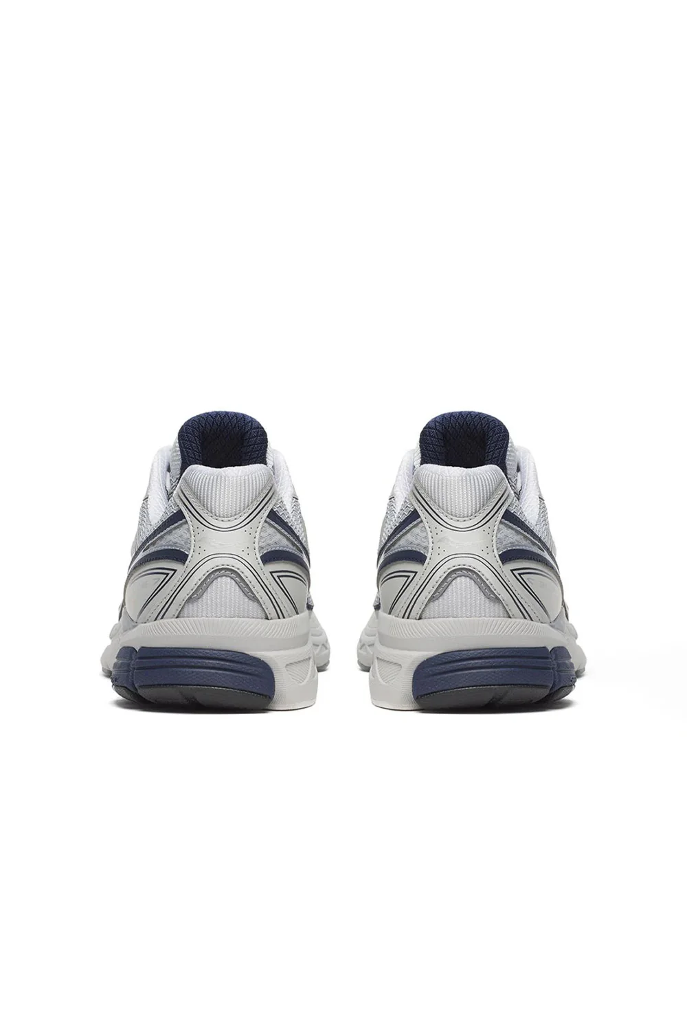 Saucony | ProGrid Guide 7 in Oyster / Navy - Image 3