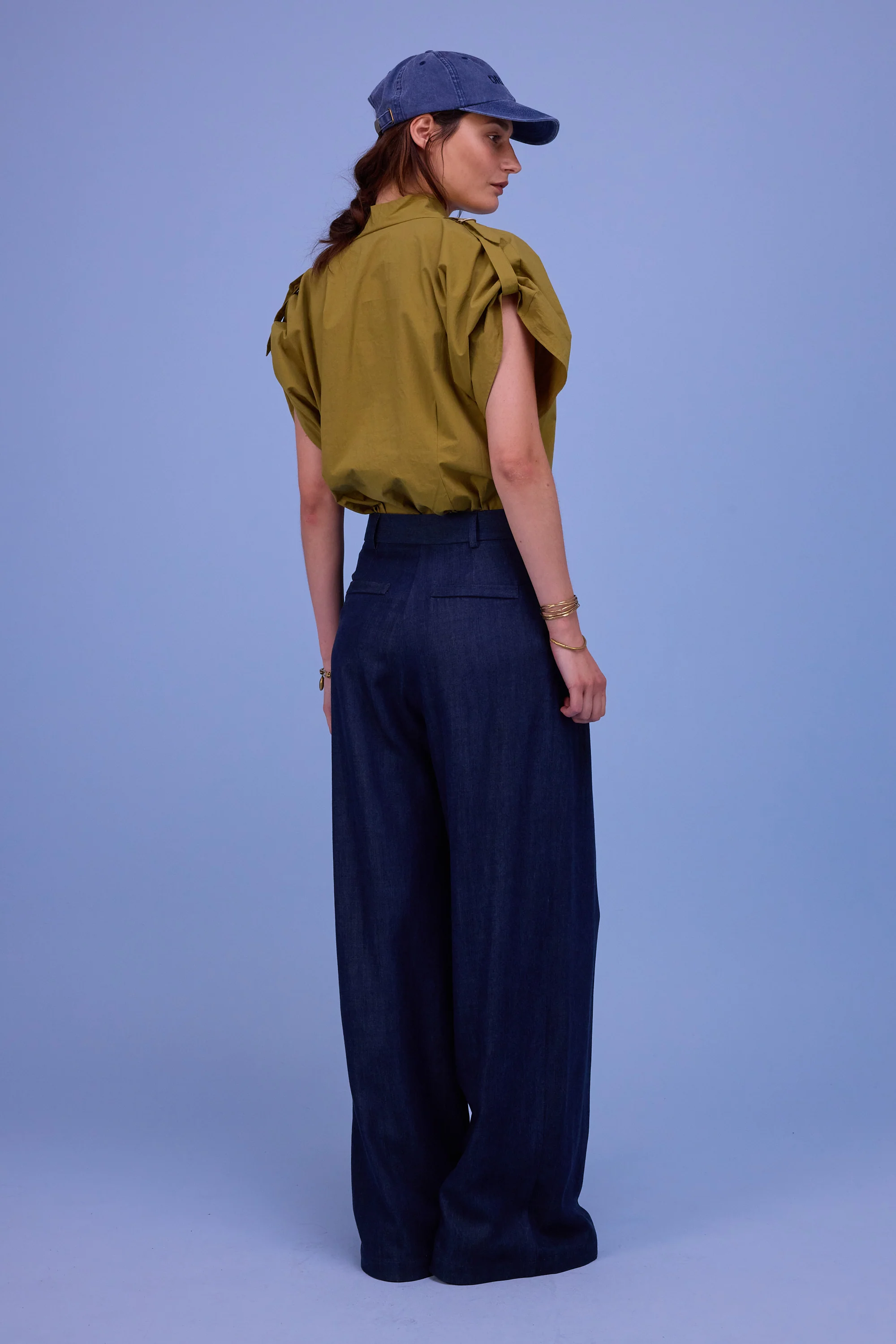 Flora blouse in moss - Image 3
