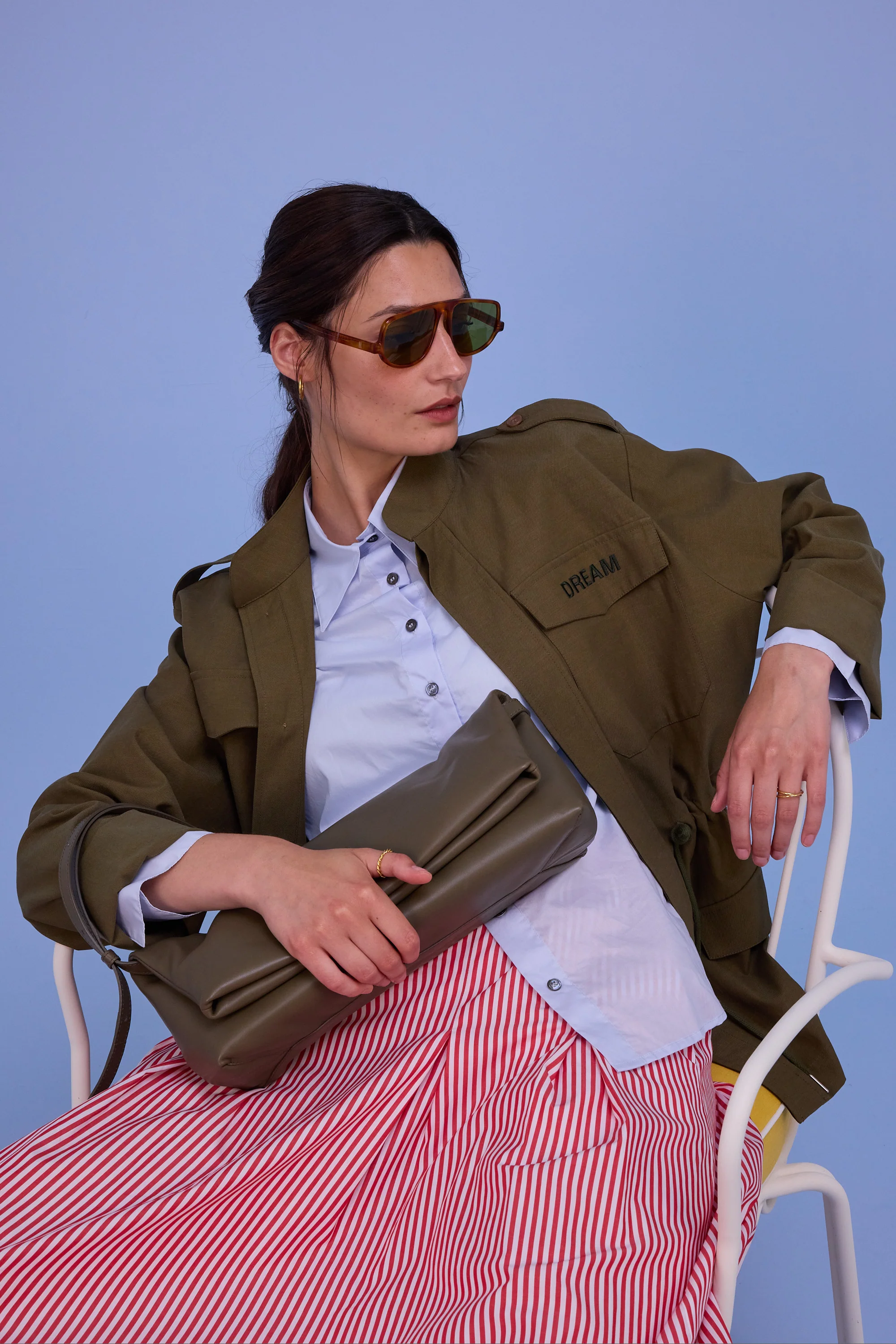 Gennaro handtas in olive - Image 12