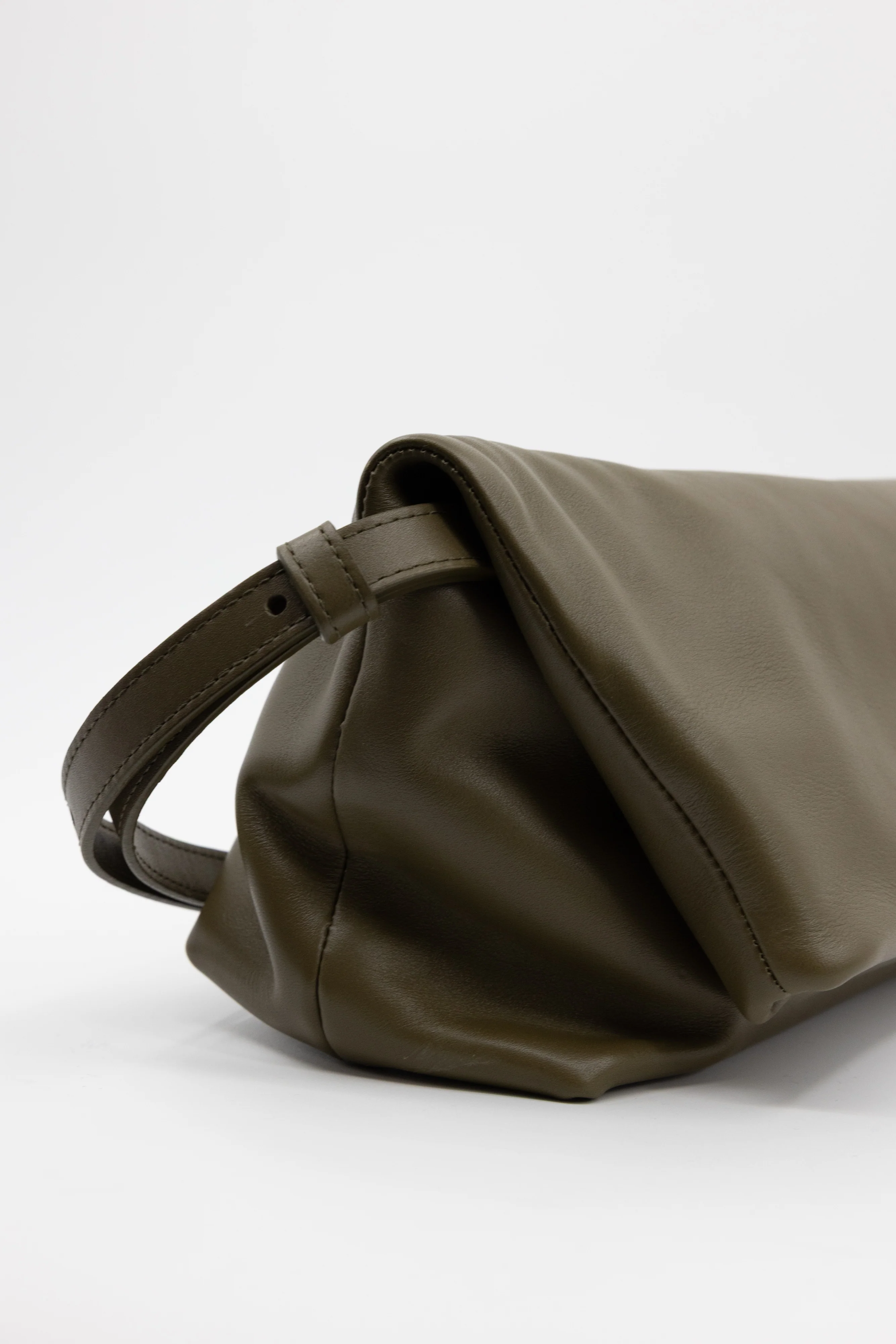 Gennaro handtas in olive - Image 8