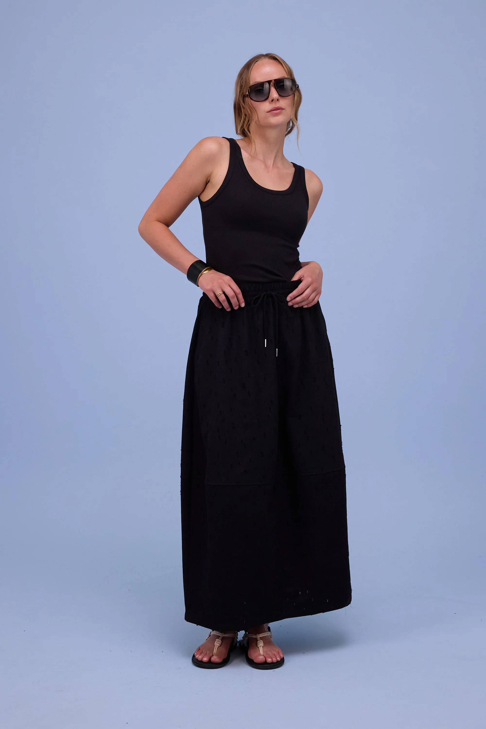 Héva rok in black ripped cotton - Image 5