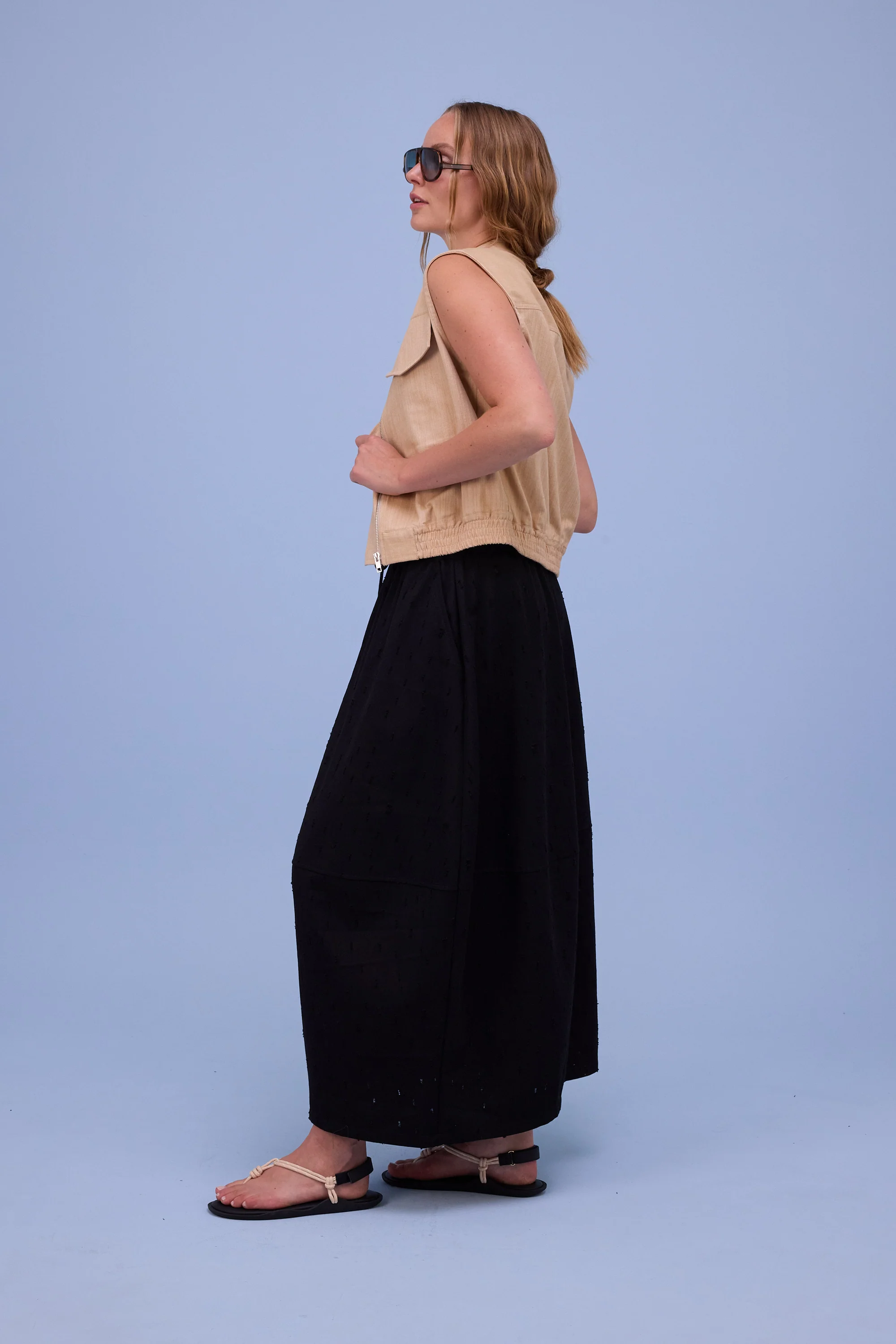 Héva rok in black ripped cotton - Image 7