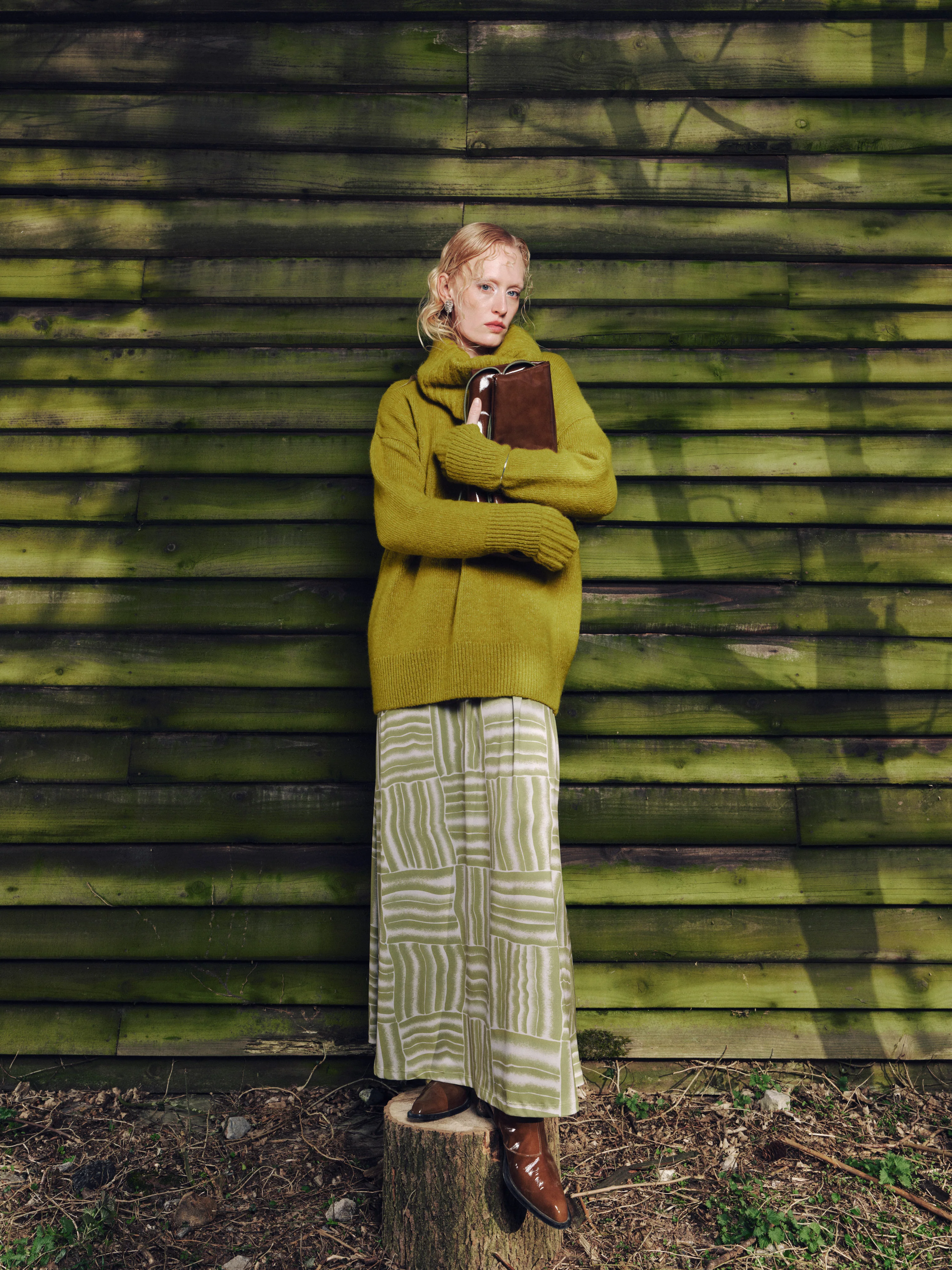 Gilda laarsje in patent olive - Image 9