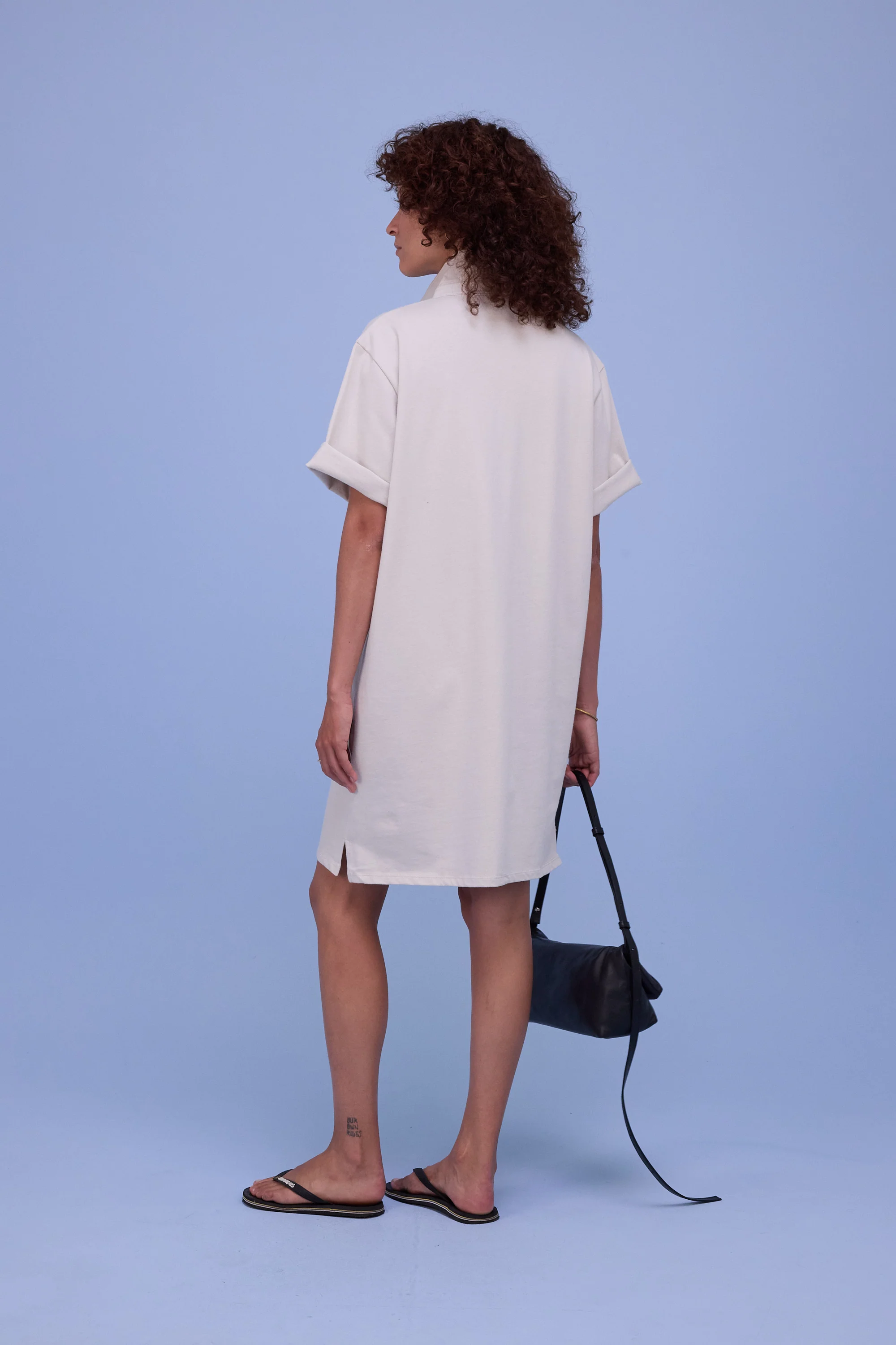 Hester polo-jurk in almond - Image 3