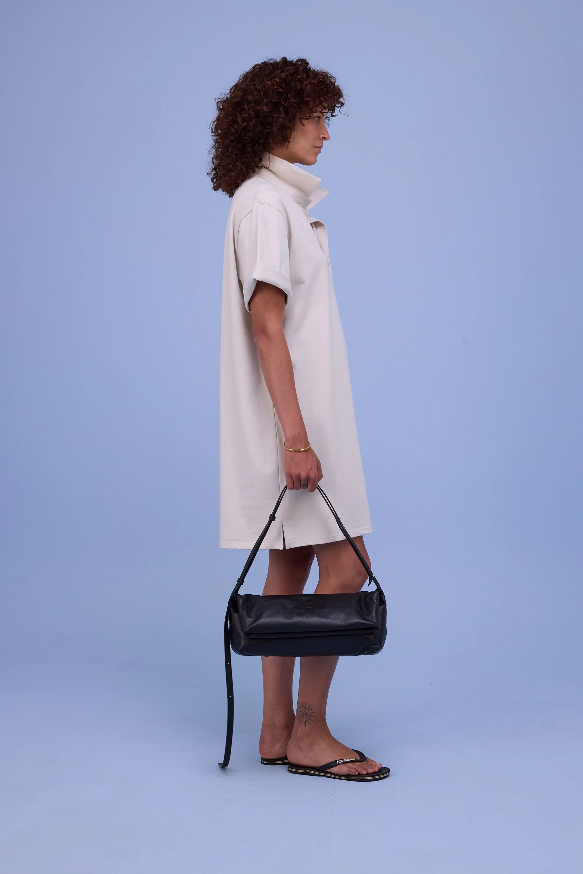 Hester polo-jurk in almond - Image 4