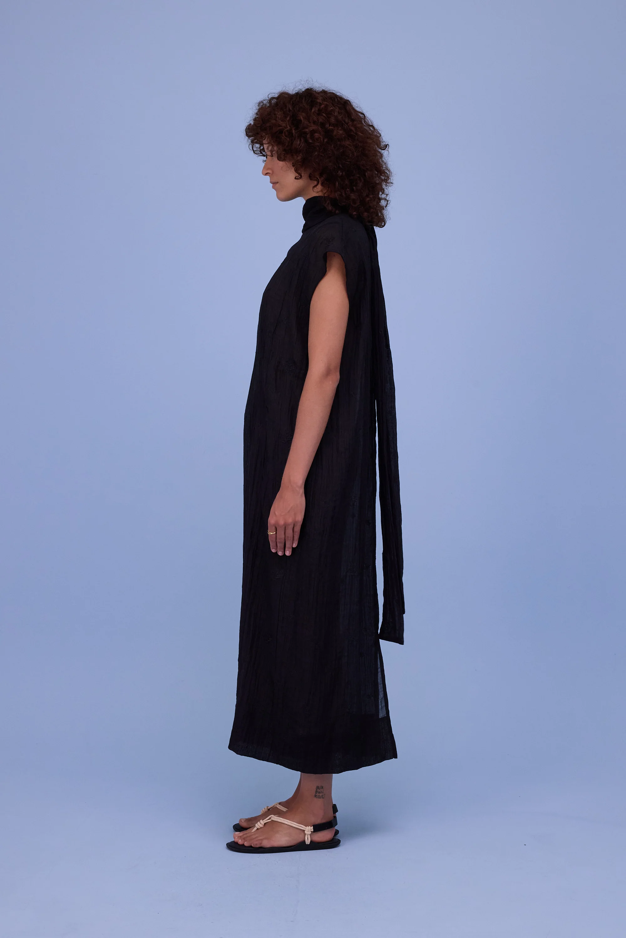 Hazel jurk in black verbena - Image 2