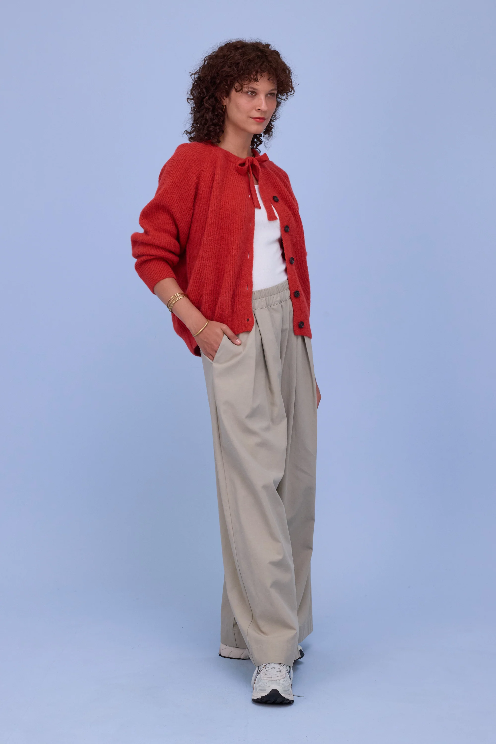 Helsinki cardigan in poppy red - Image 5